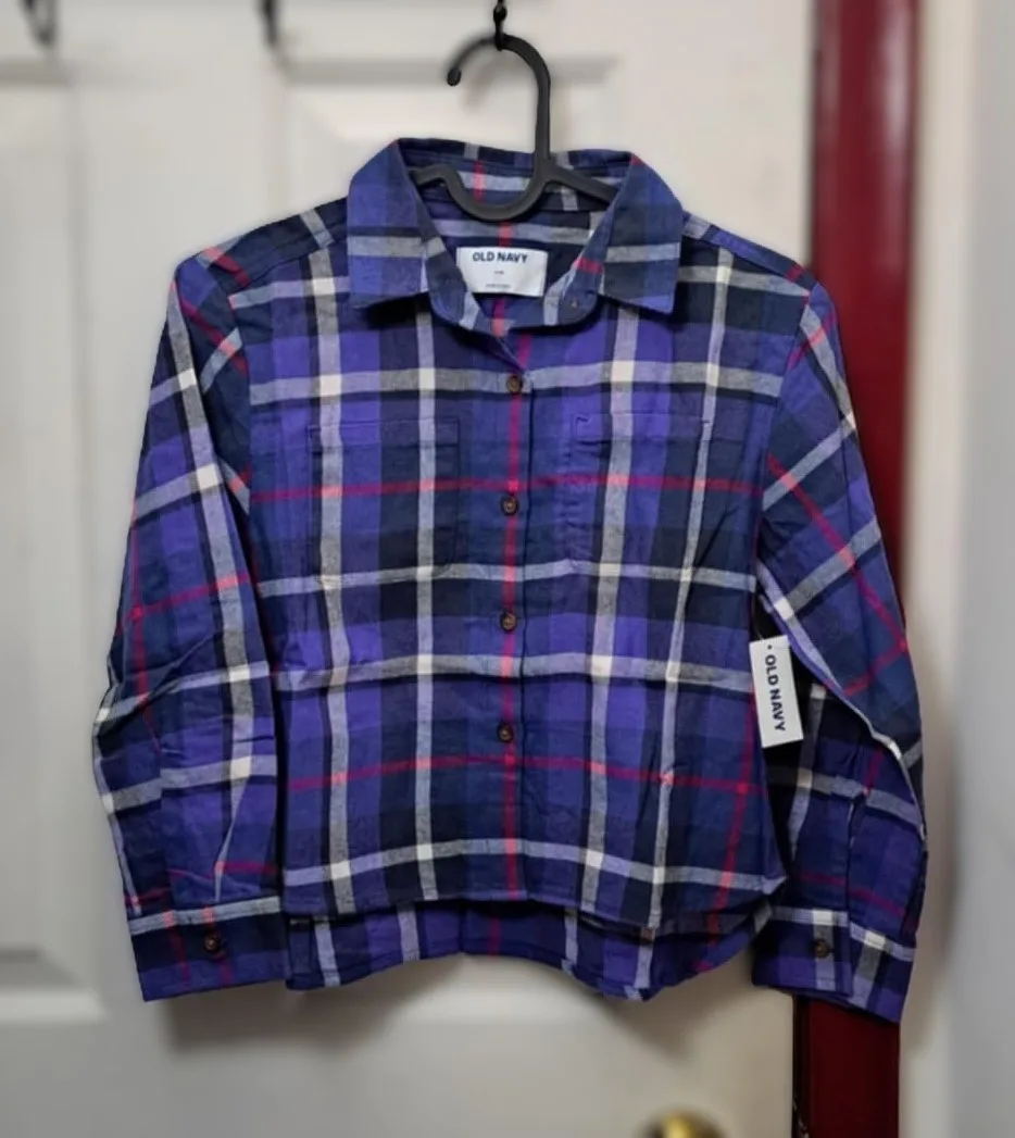 New Old Navy Cropped Long-Sleeve Plaid Pocket Flannel Shirt thumbnail