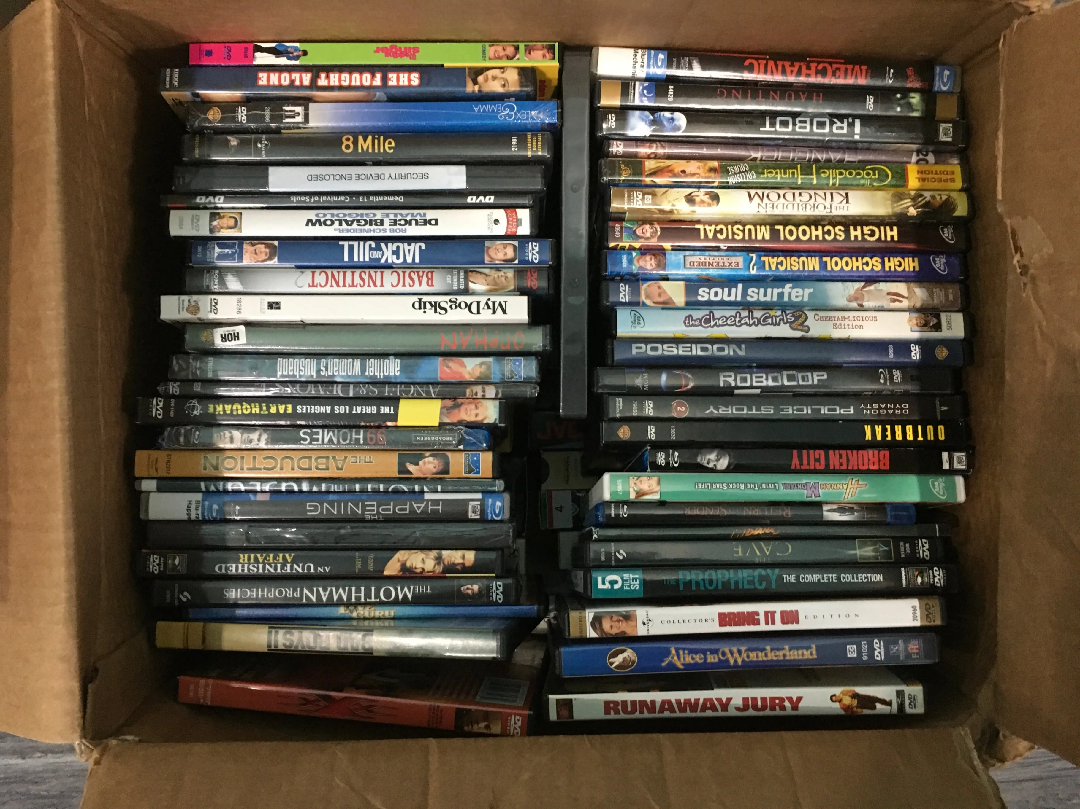 Retro DVD & VHS Collection - Movies & TV Classics thumbnail