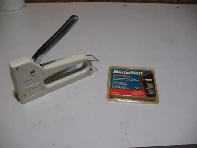 Light Duty and Heavy Duty Staplers image indicator(4)