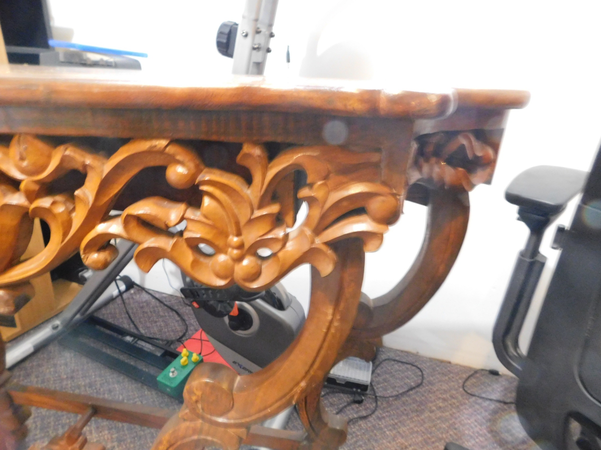 Elegant Antique Solid Wood Demilune Table - photo 2