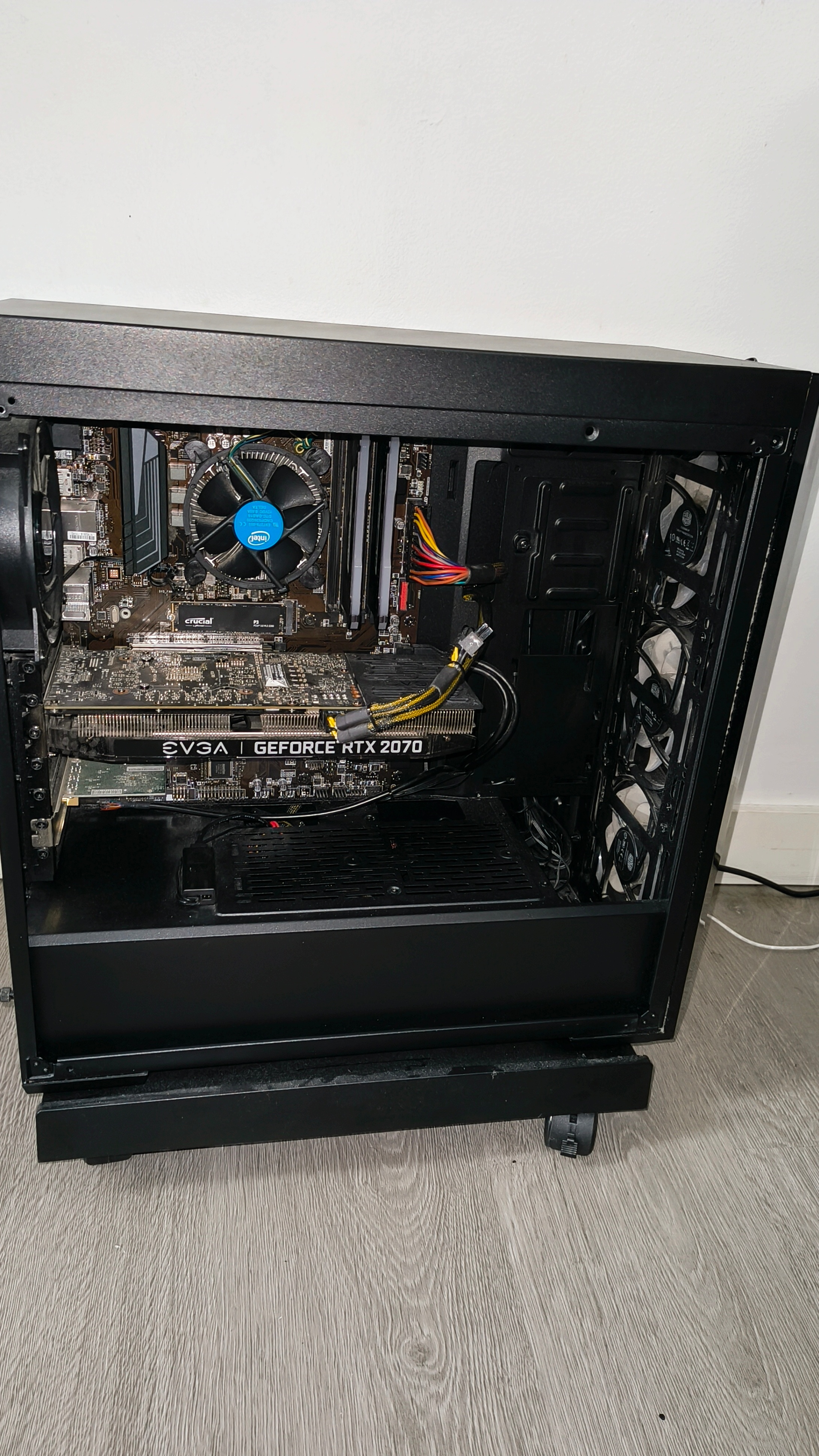 Gaming PC i7-8700 RTX2070 32GB Ram - photo 3