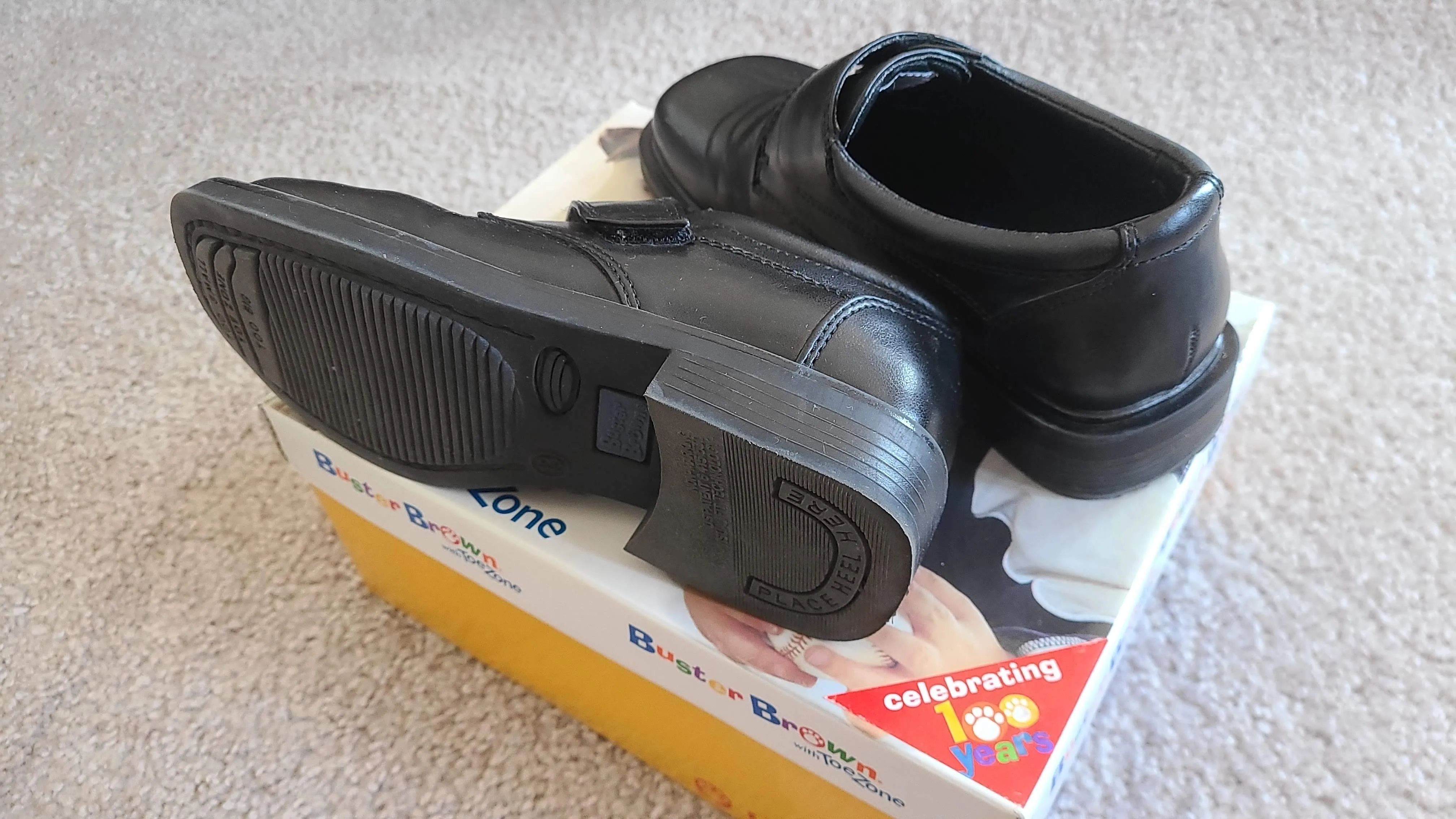 Buster Brown with ToeZone Boys Black Leather Shoes, Size 13M image indicator(3)