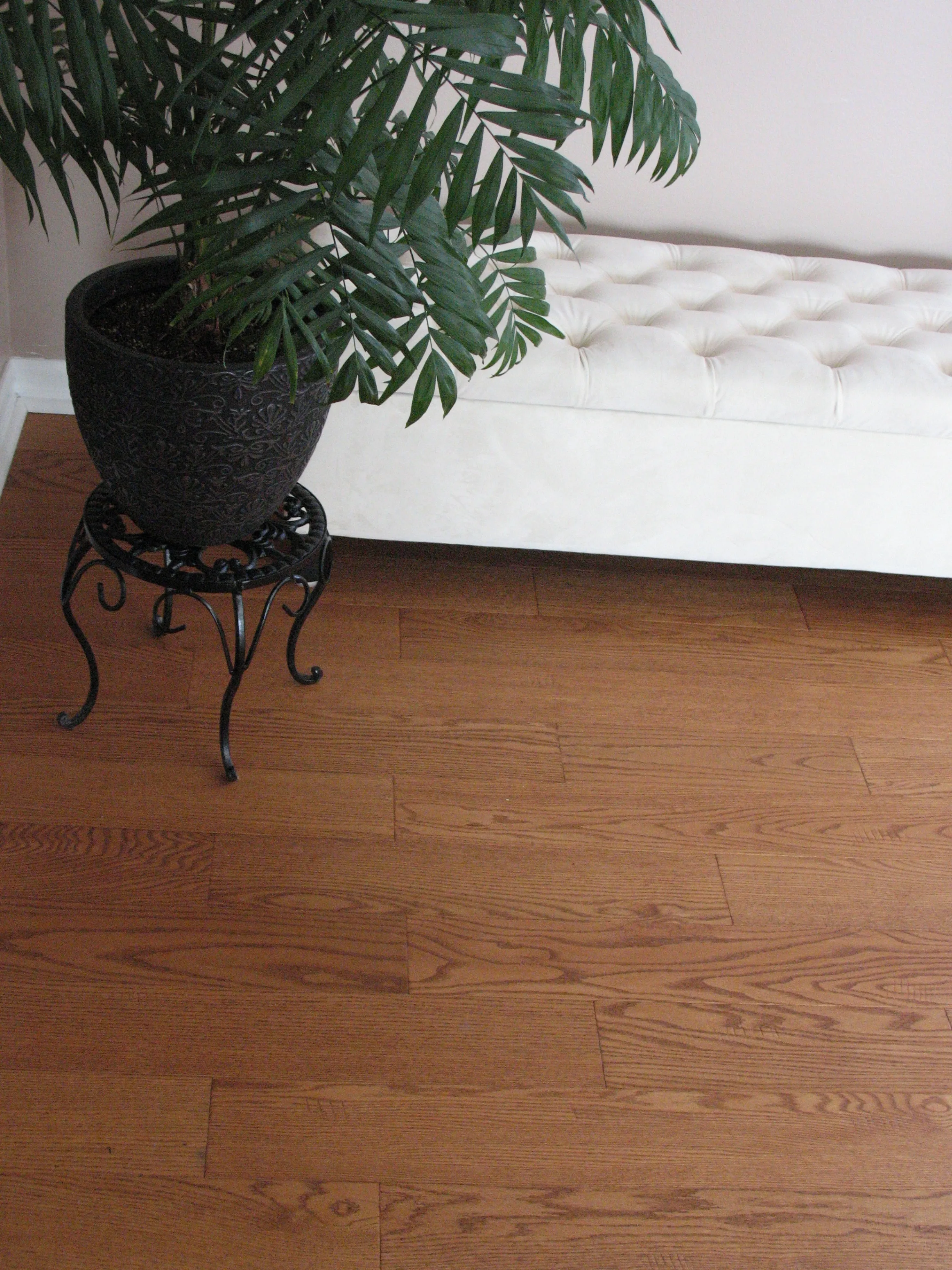 100 Square Feet Engineered Hardwood Flooring, BRAND NEW image indicator(2)