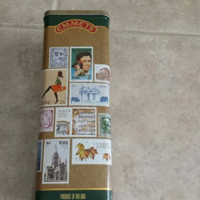 Vintage Emmets Tin – Stamps of Ireland Design Collectible image indicator(4)