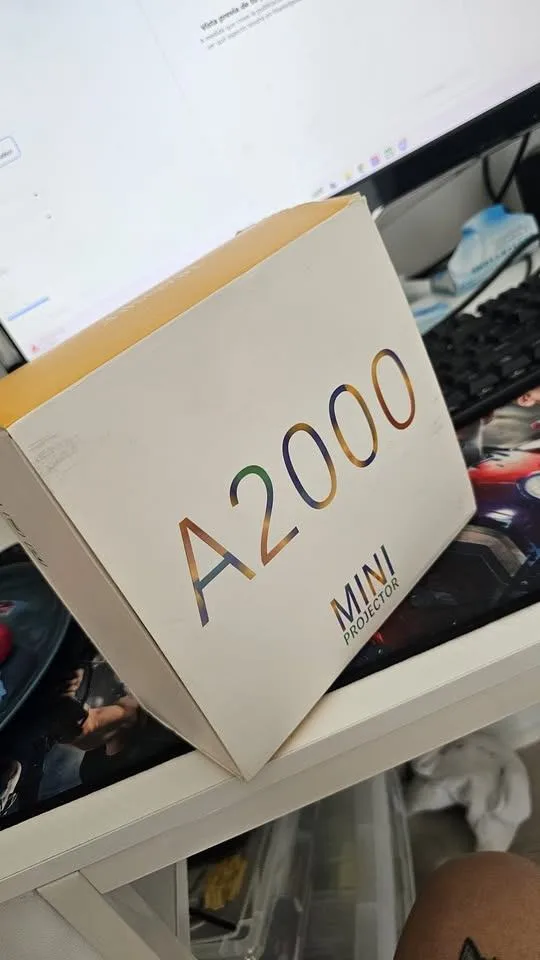 A2000 Mini Portable Projector thumbnail