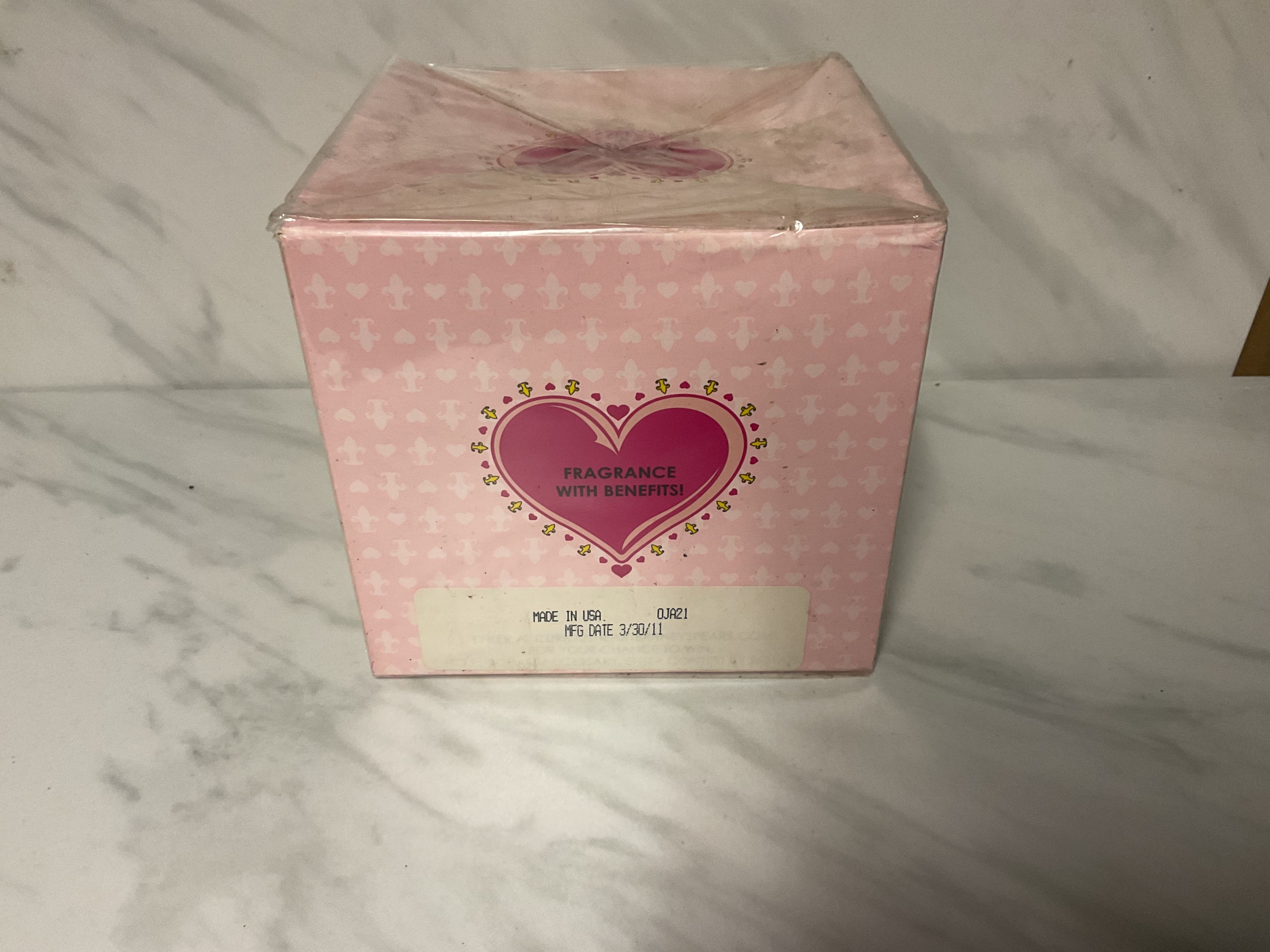 Curious Heart Britney Spears EDP: A Floral Embrace - photo 3