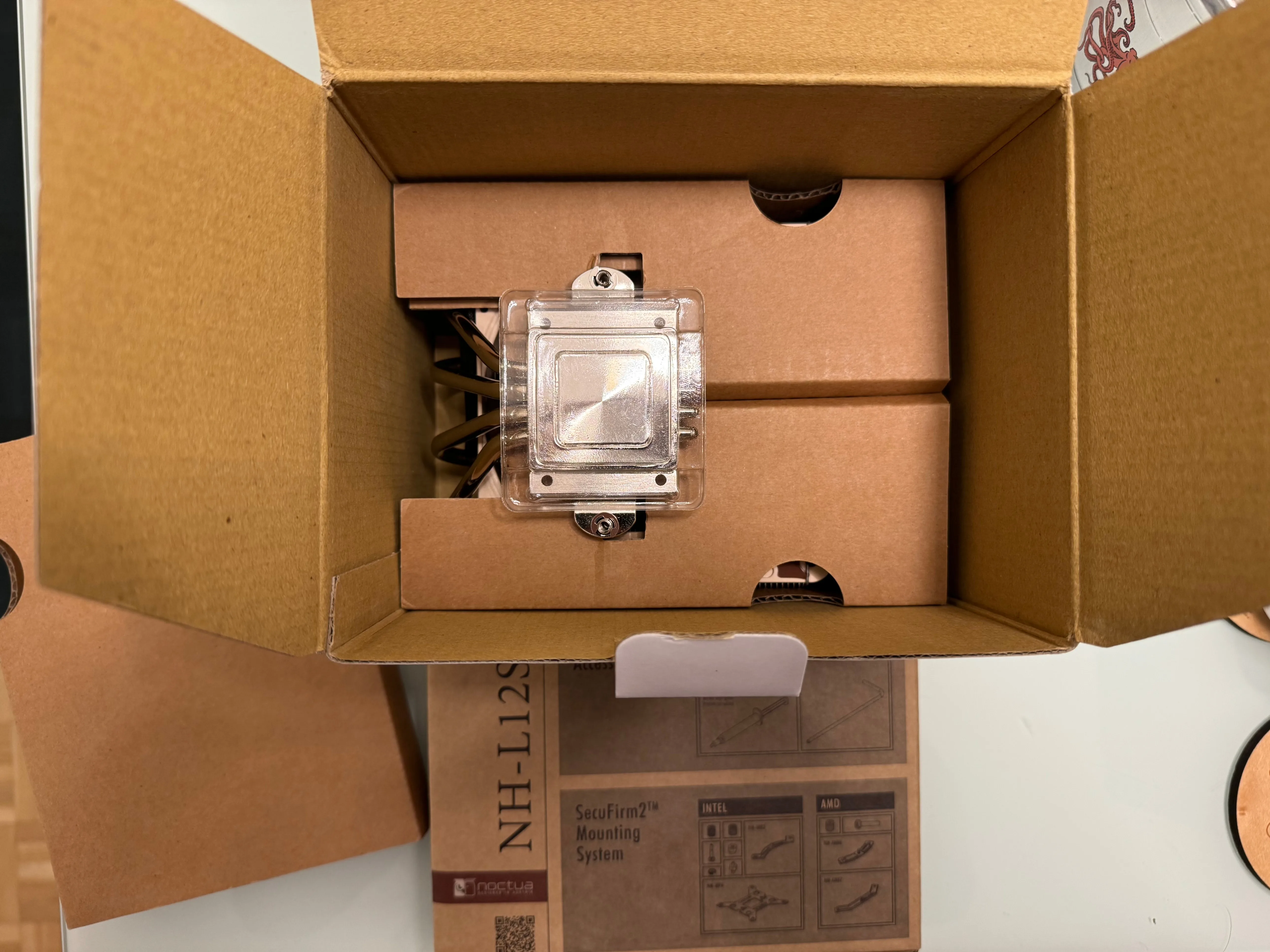 Noctua NH-L12S for sale (BNIB) image indicator(4)