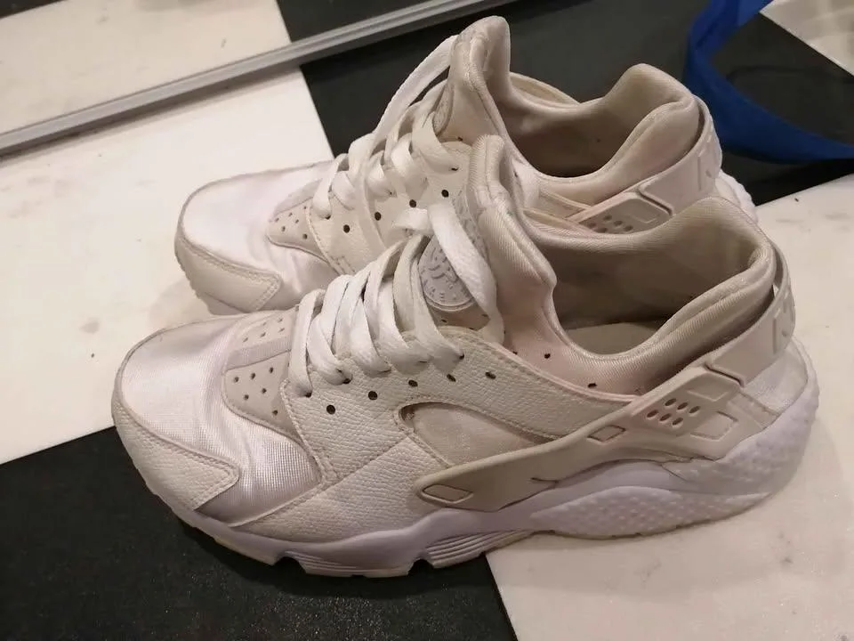 Nike white huarache sneakers thumbnail