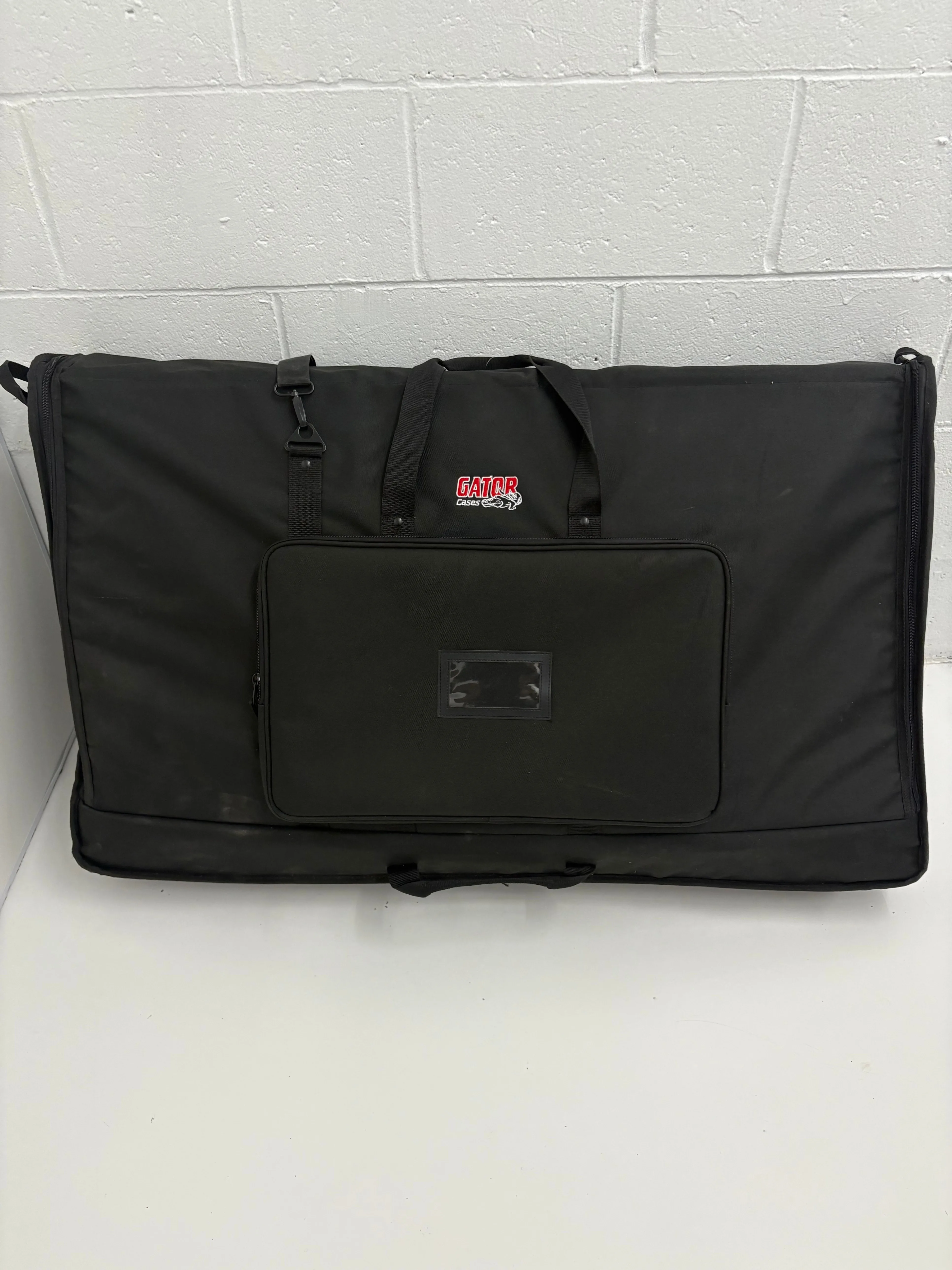 Gator 40–45" Padded LCD/TV Monitor Carry Case 50% off new thumbnail