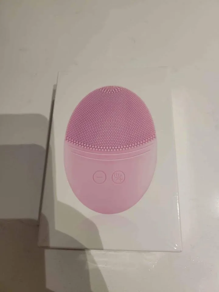Facial Cleansing Brush image indicator(8)