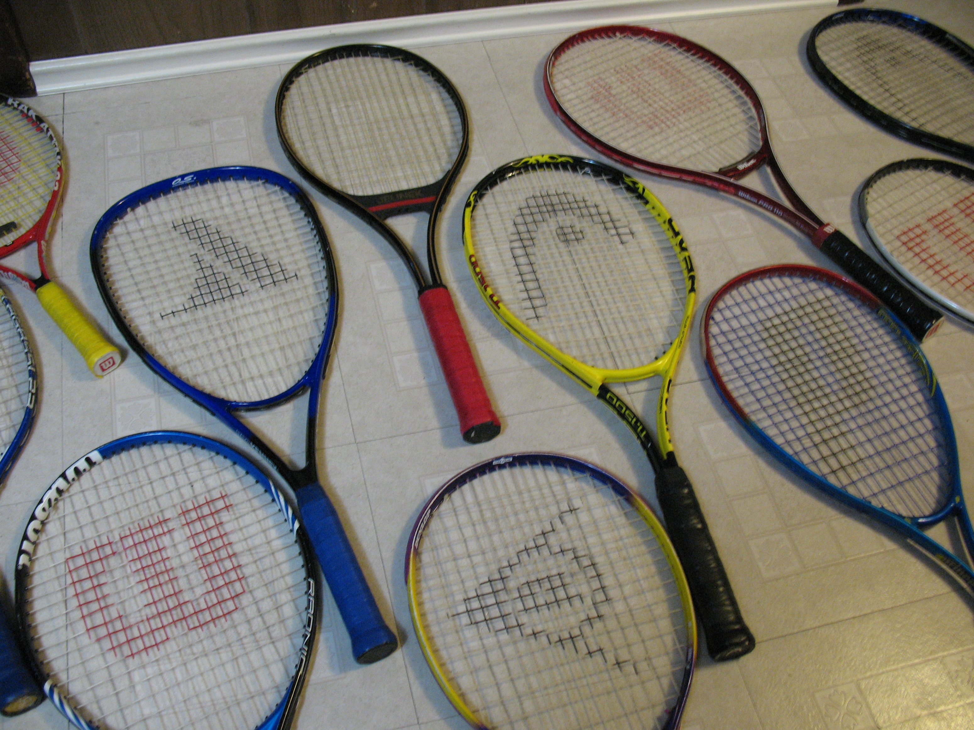 Tons of Tennis Rackets - photo 4