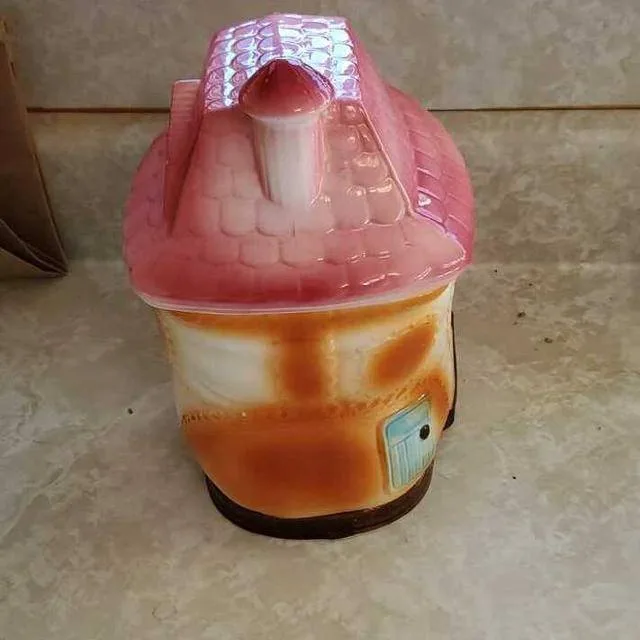 Vintage Shoe Cookie Jar – Ceramic image indicator(3)