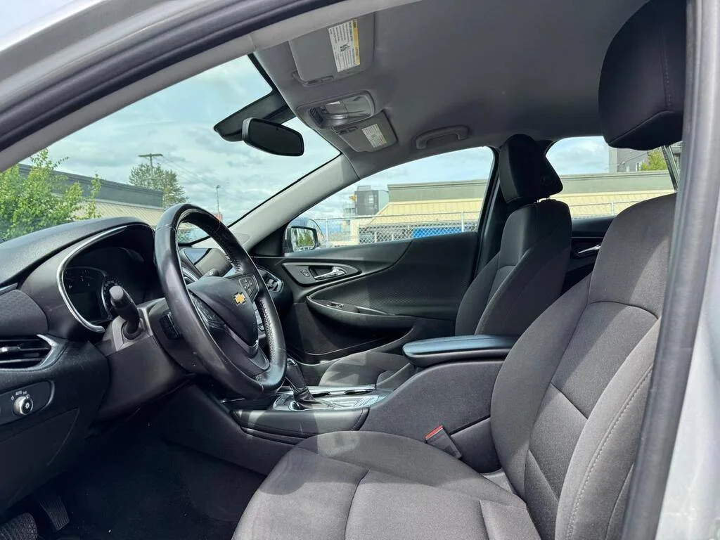 2018 CHEVROLET MALIBU image indicator(4)