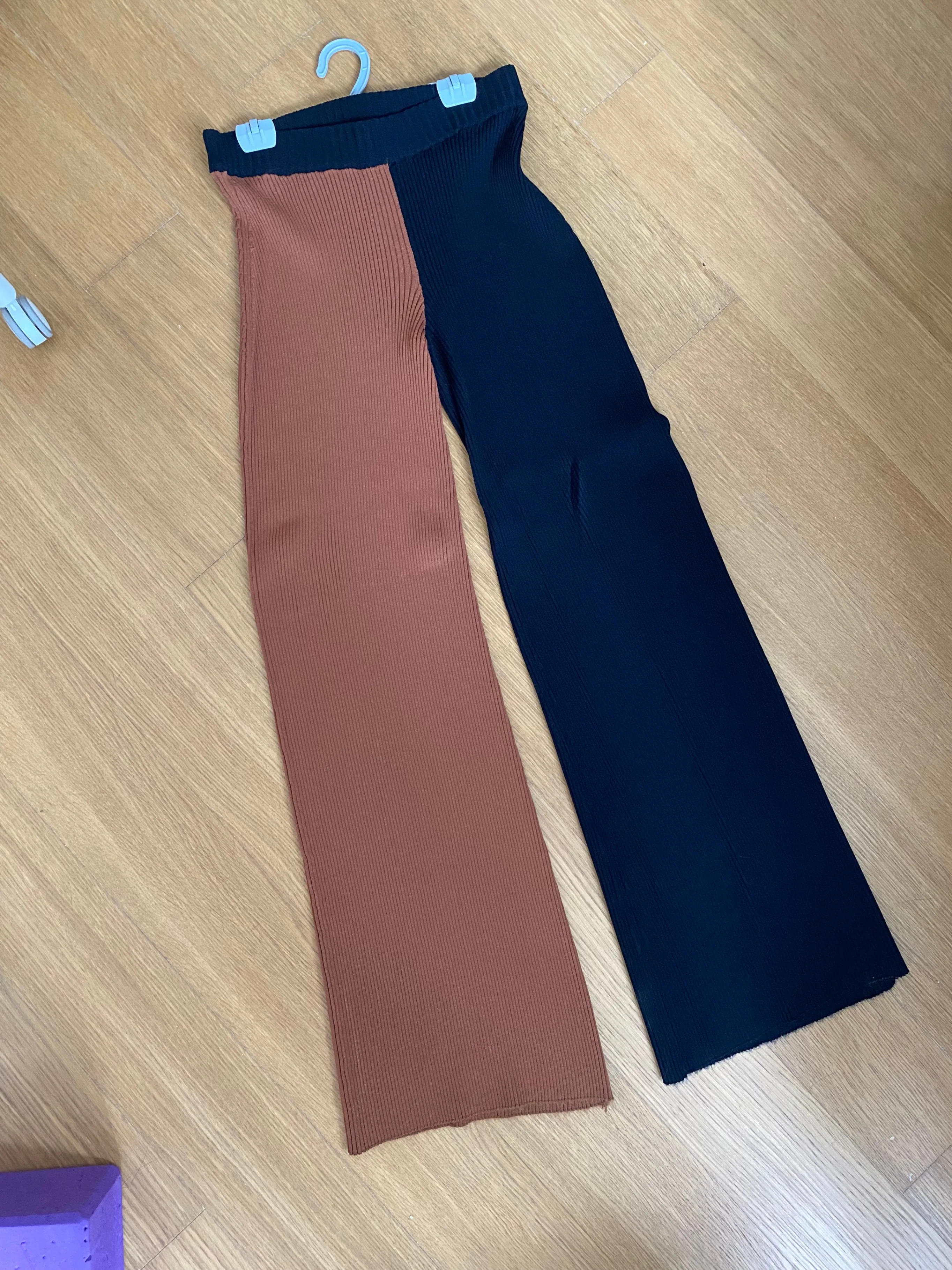 Staud Two-Tone Brown & Black Knit Pants thumbnail