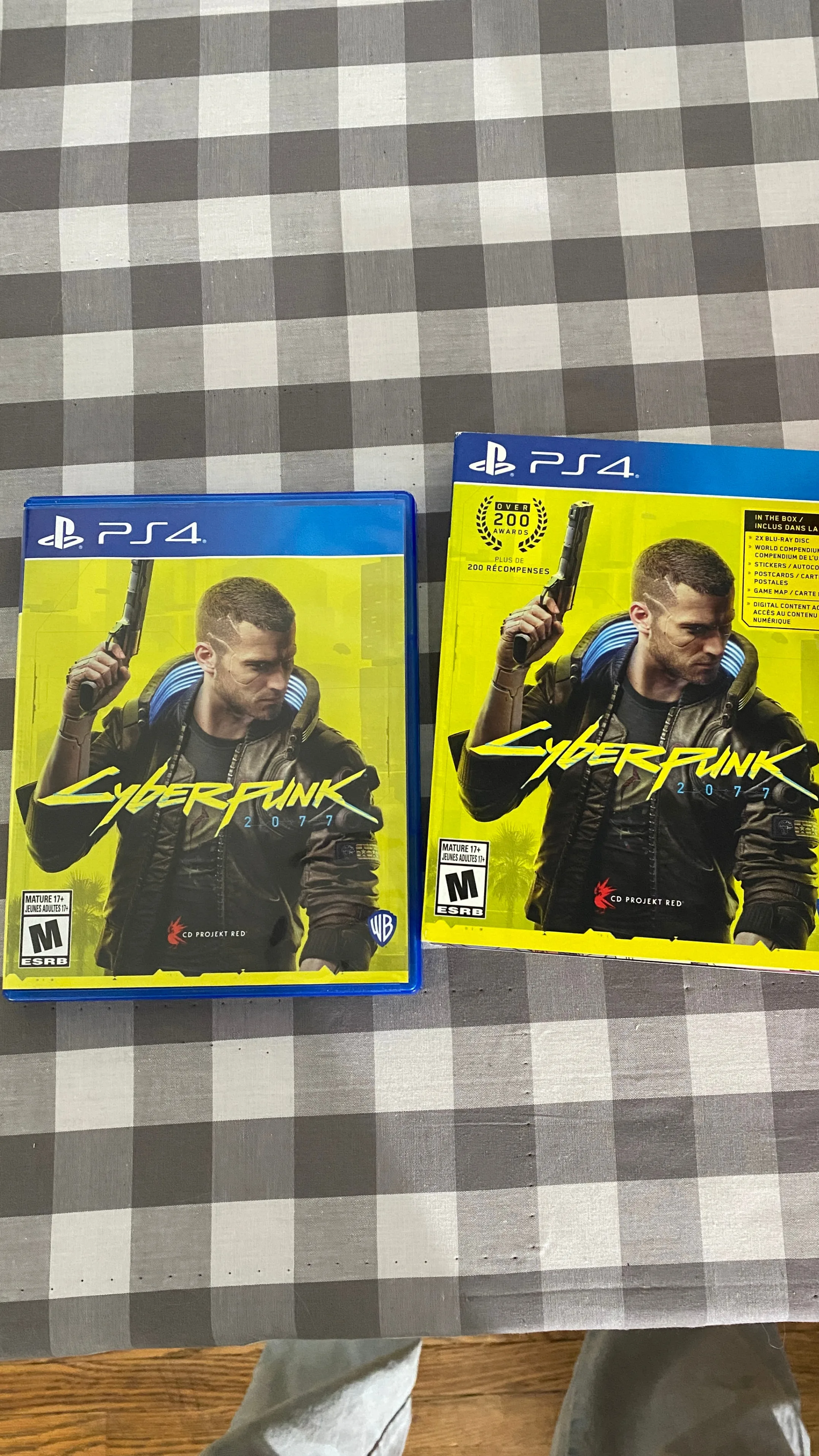 Cyberpunk 2077  ps4 - limited steelbook and discs image indicator(2)