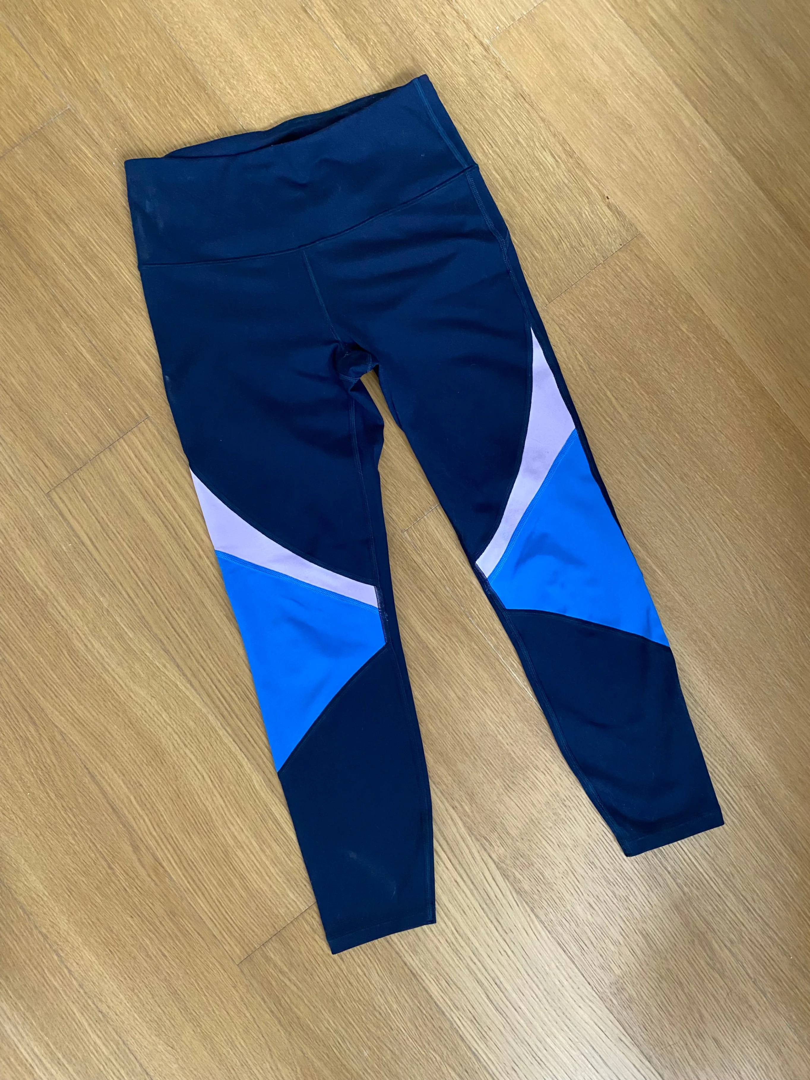 Gap Cropped Leggings thumbnail
