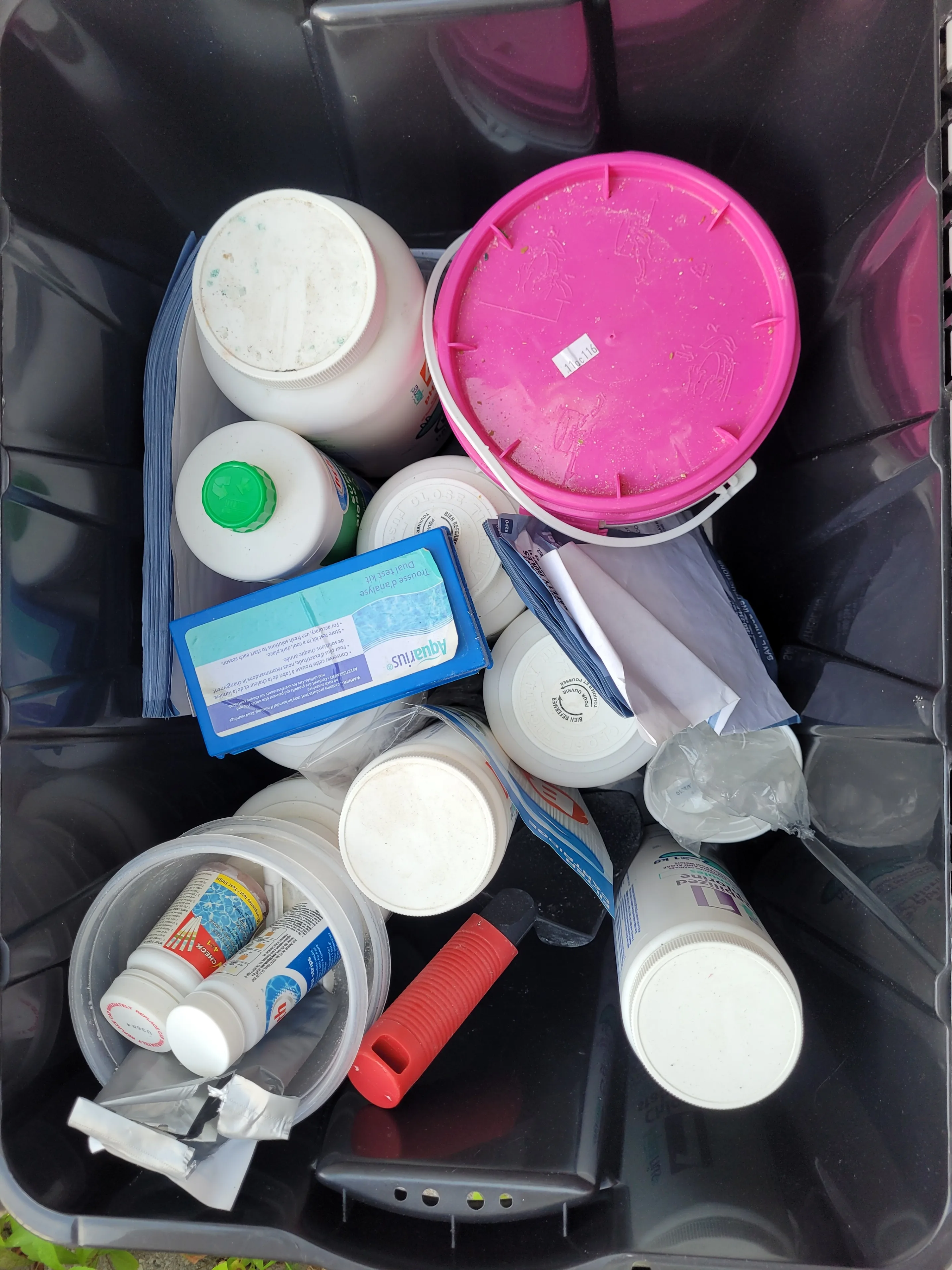 Used Intex Rectangular Ultra Frame Above Ground Pool- 18'x9'x52" image indicator(7)