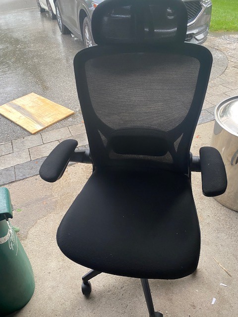 Office Chair, KERDOM Breathable Mesh Ergonomic Desk Chair,