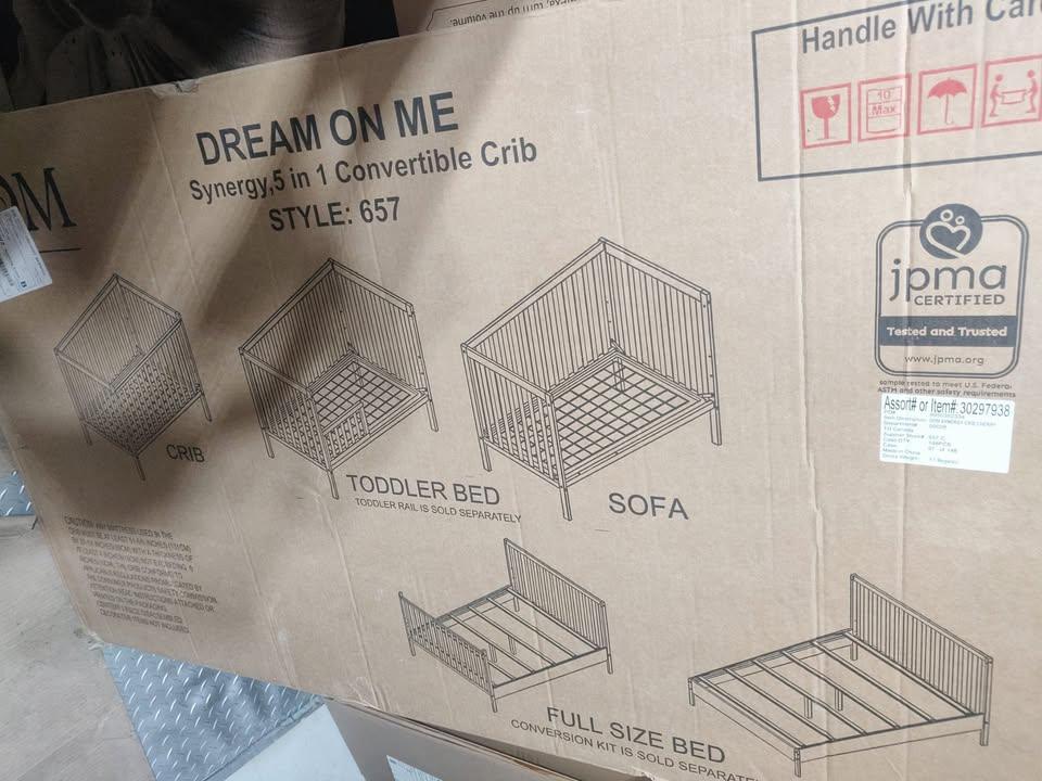 Dream On Me Synergy 5-in-1 Convertible Crib - photo 2