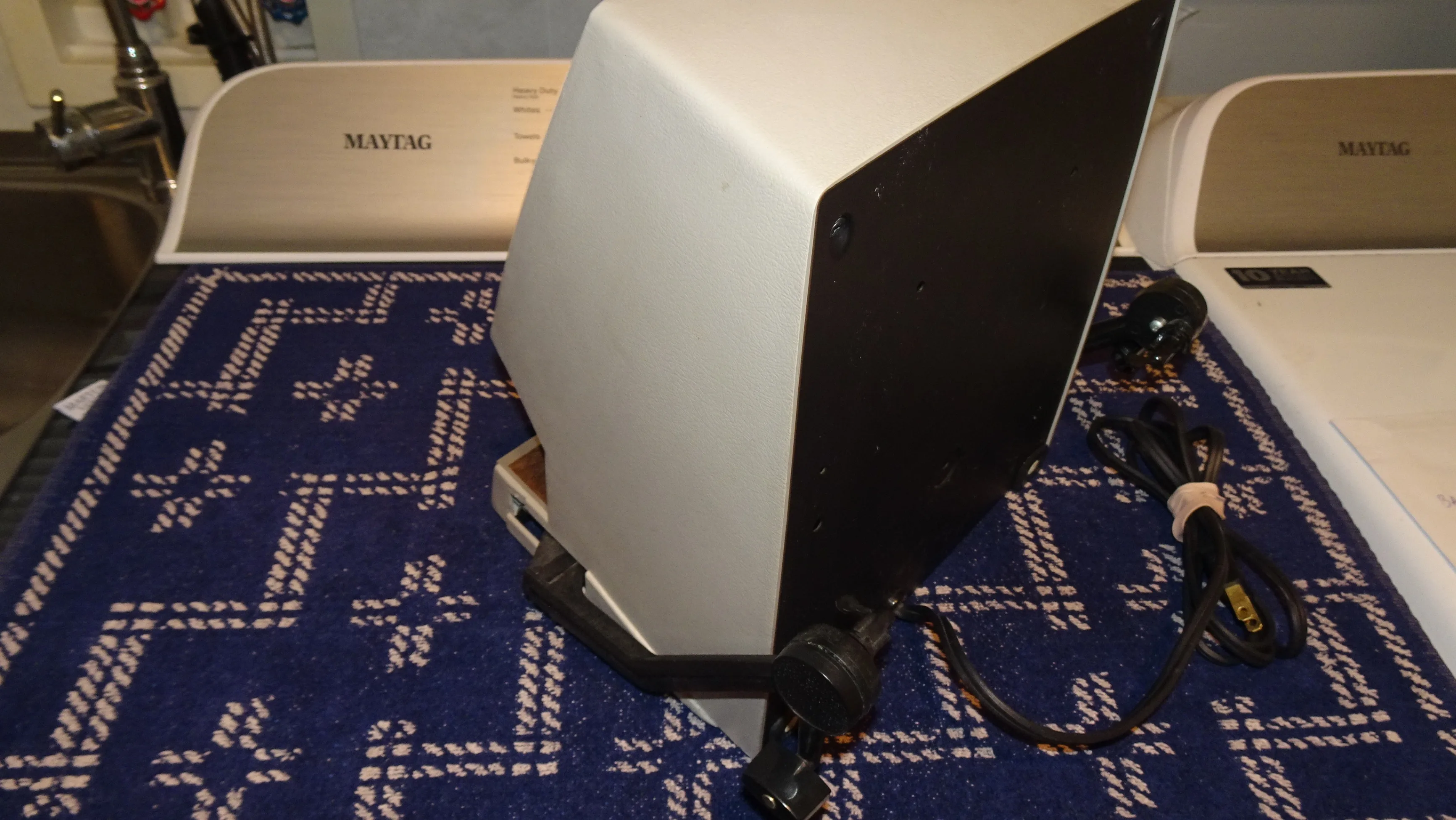 Baia Duel 8MM Film Viewer and Editor image indicator(4)