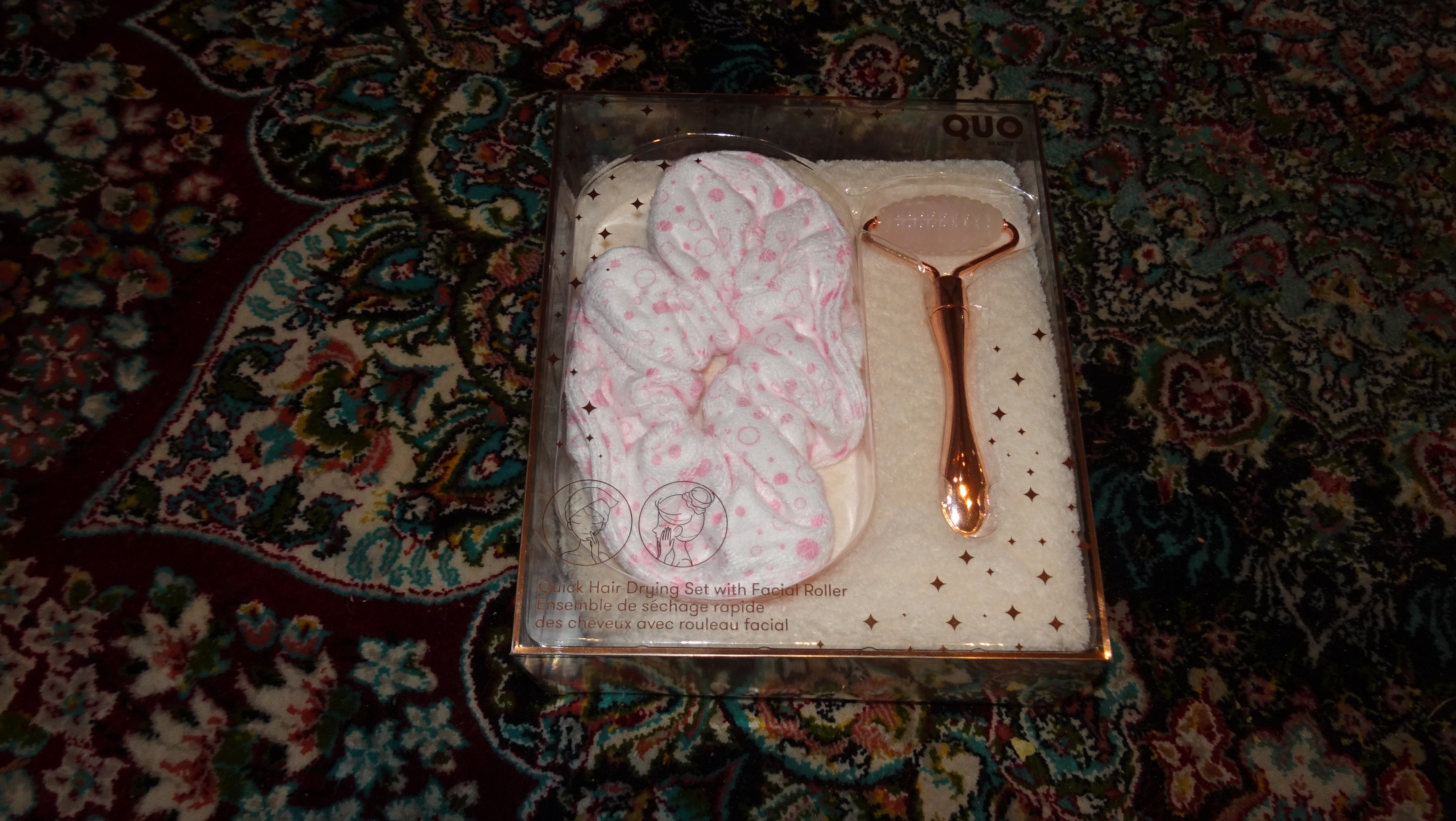 QUO Beauty Hair Drying Set with Facial Roller  Brand NEW