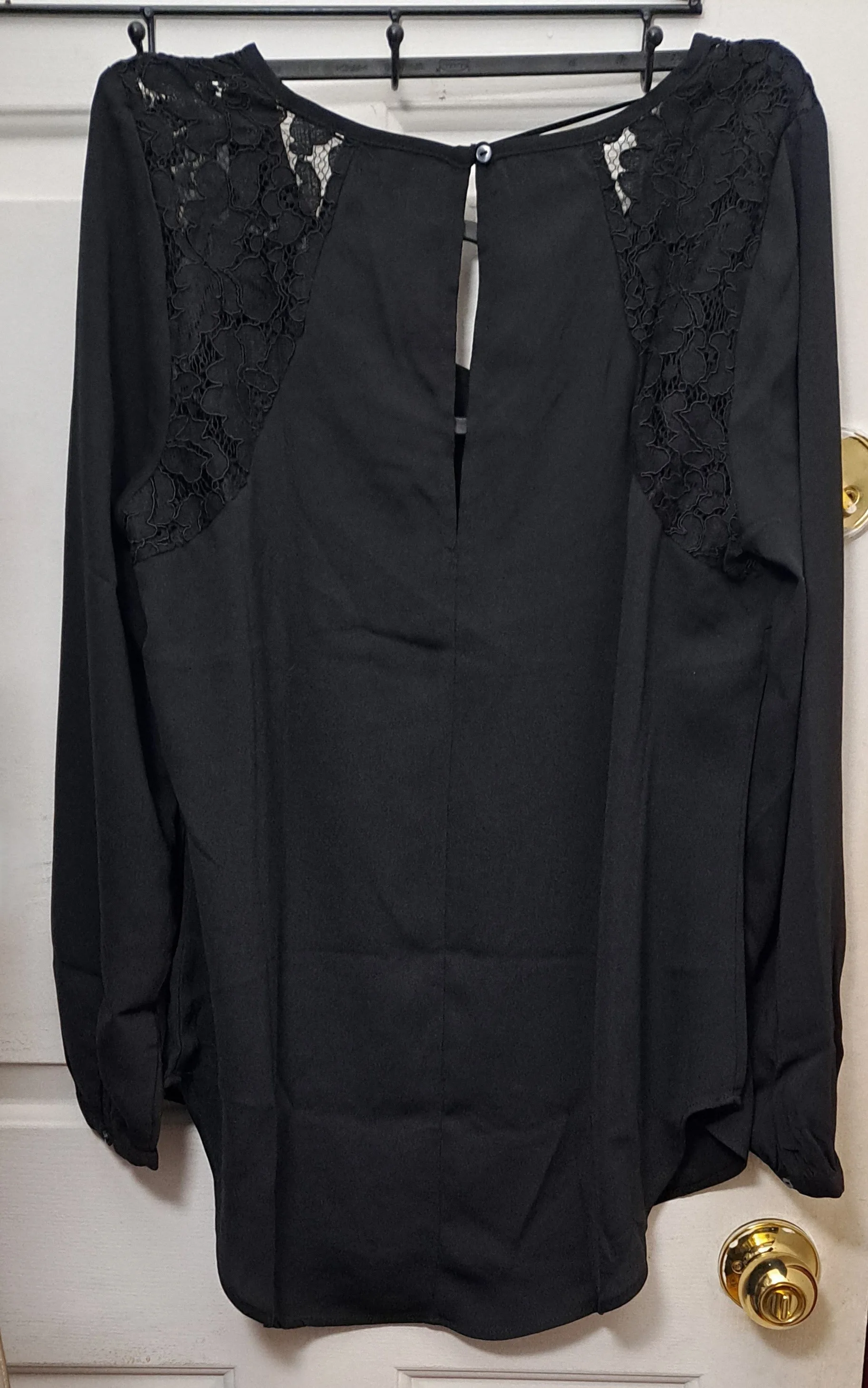 New Beautiful Lace Trim Yoke Long Sleeve Black Blouse image indicator(2)
