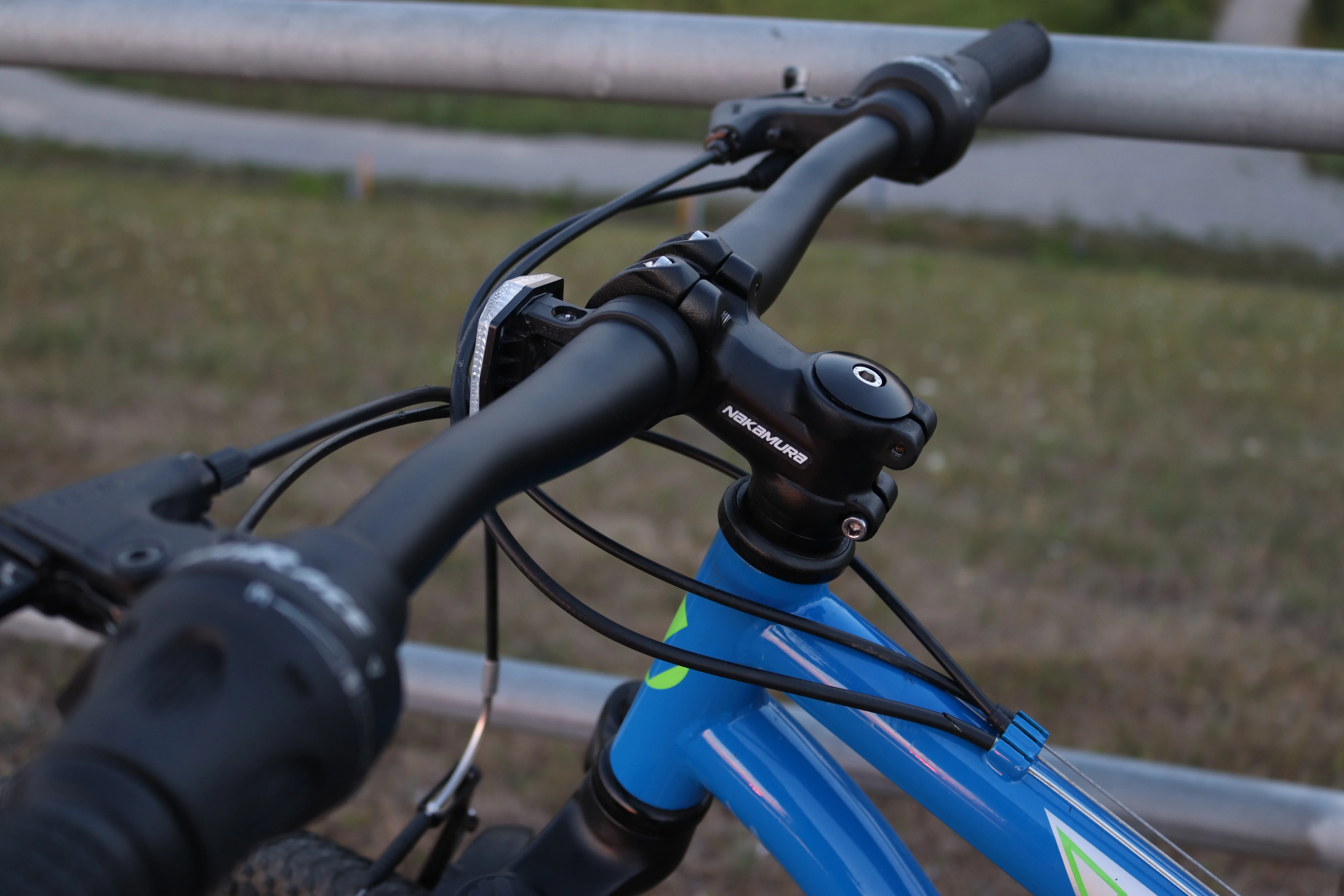 Adult full suspension mountain bike image indicator(3)