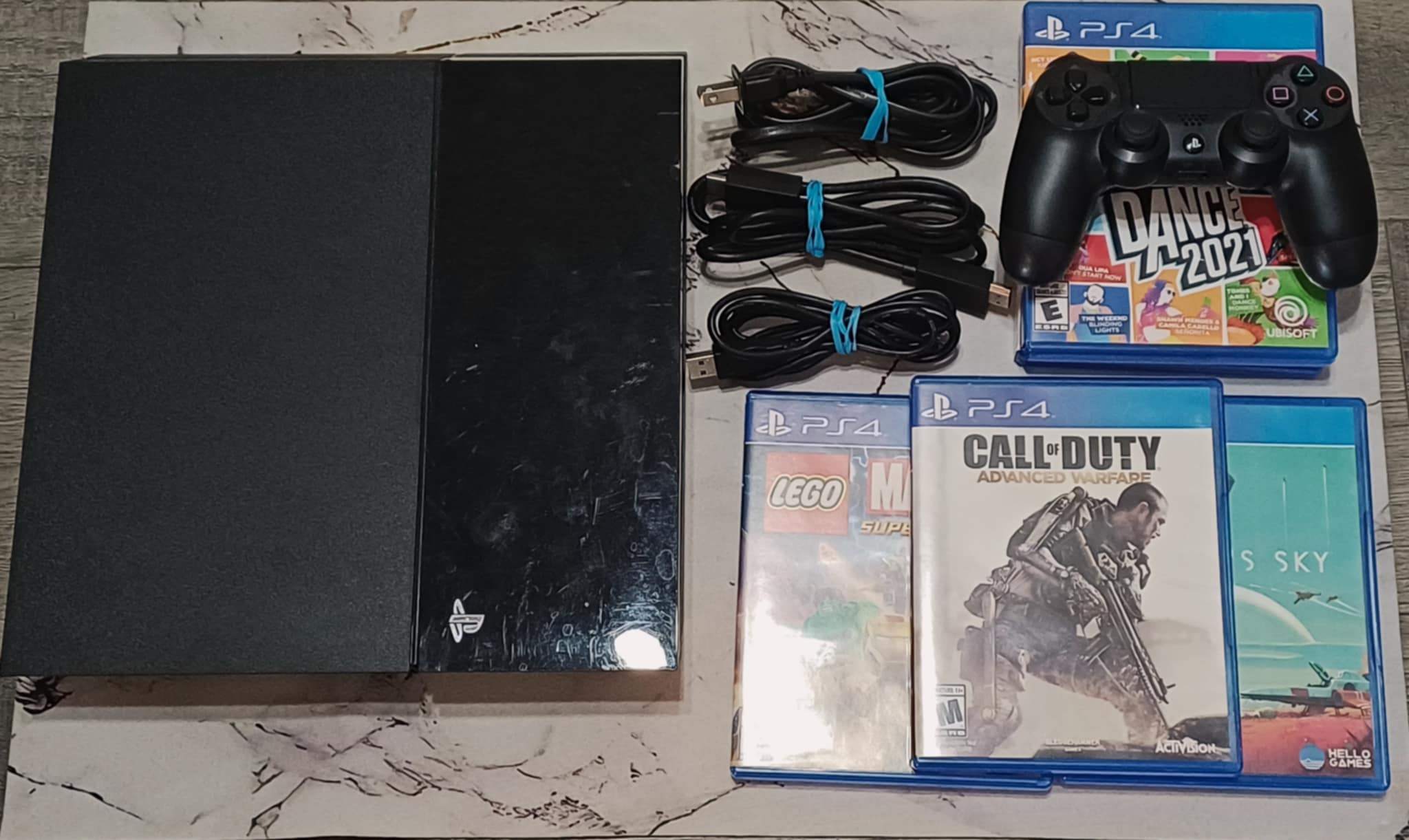🔥SONY PS4 500 GB All Cables + 5 Games