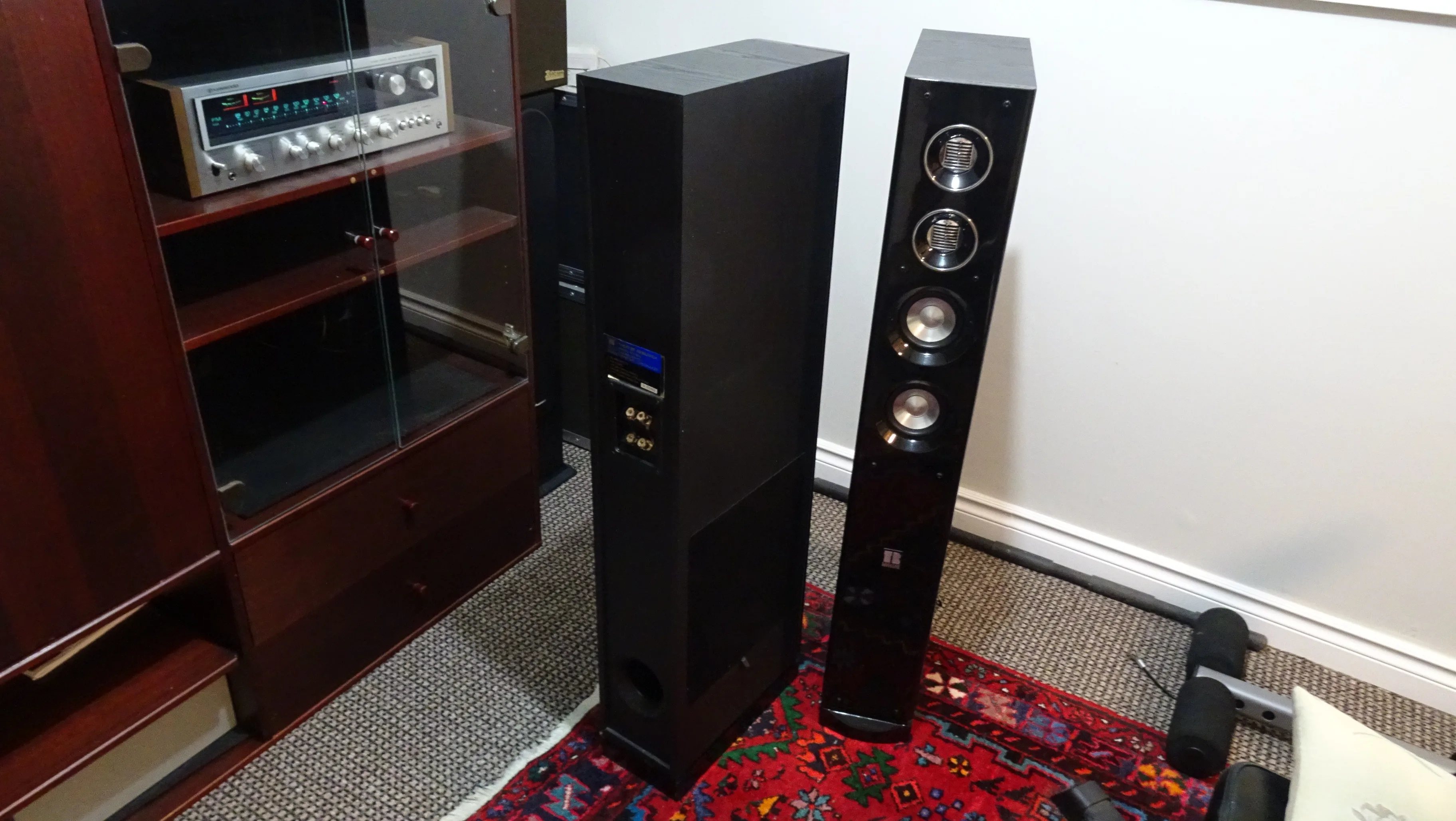 TR 2830 Tower Speakers image indicator(6)