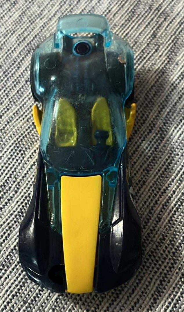 Hot Wheels 2016 Sky Dome DTX07 Diecast Car