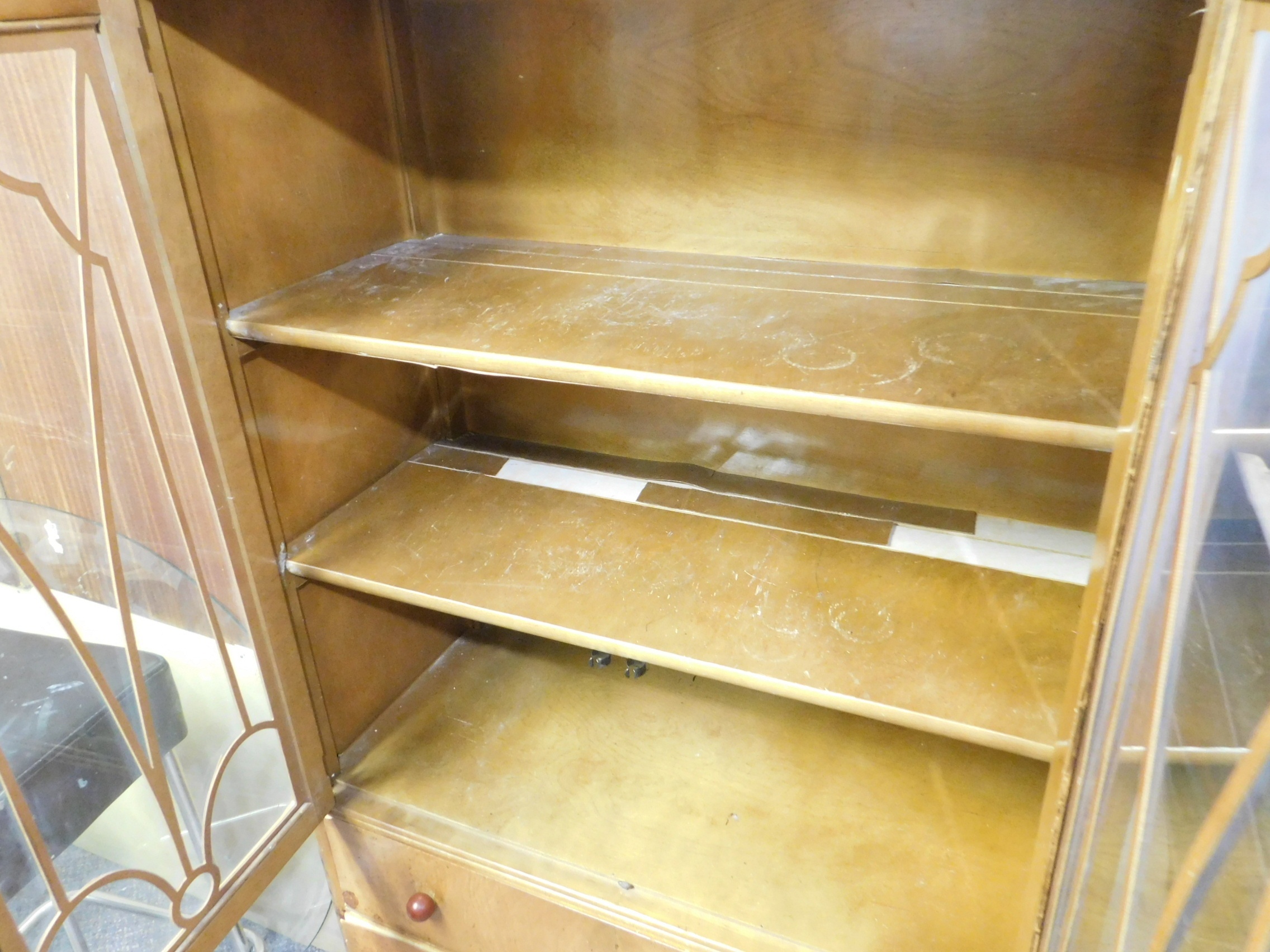 Vintage Art Deco Waterfall Cabinet for Sale - photo 3