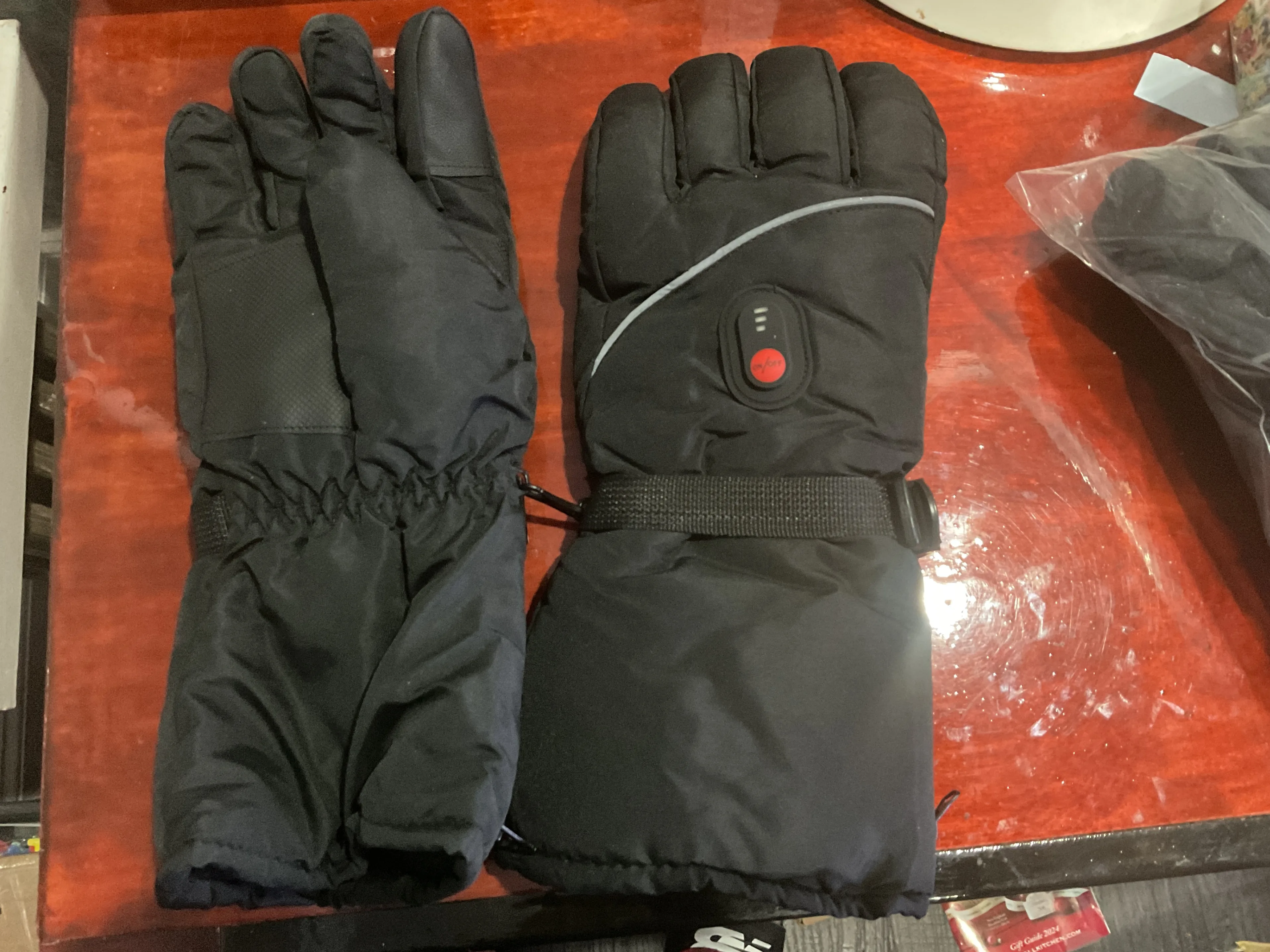 Heated Gloves for Men & Women, Rechargeable Winter Hand Warmers thumbnail