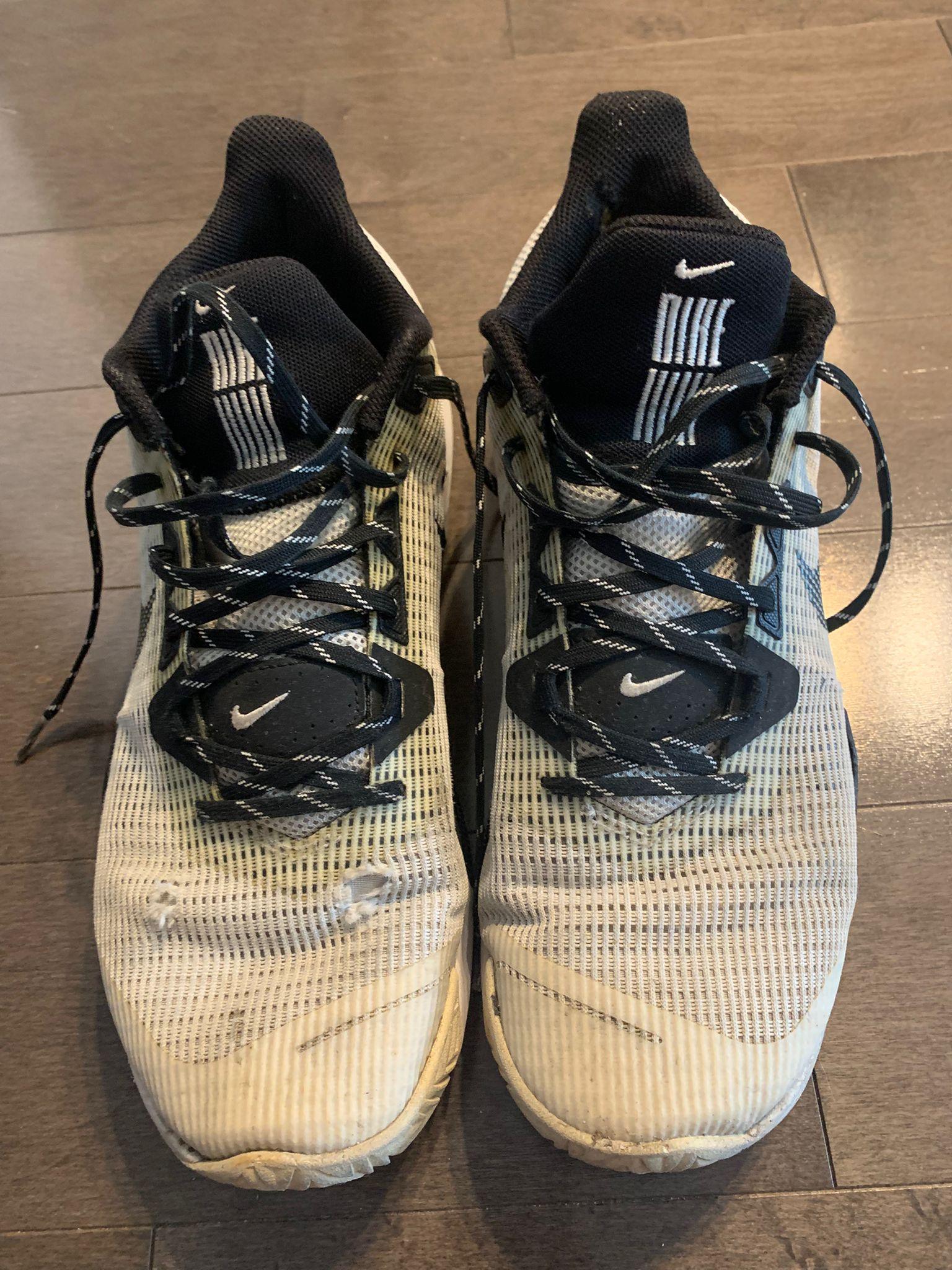 Nike sneakers with ***signs of wear*** - photo 3