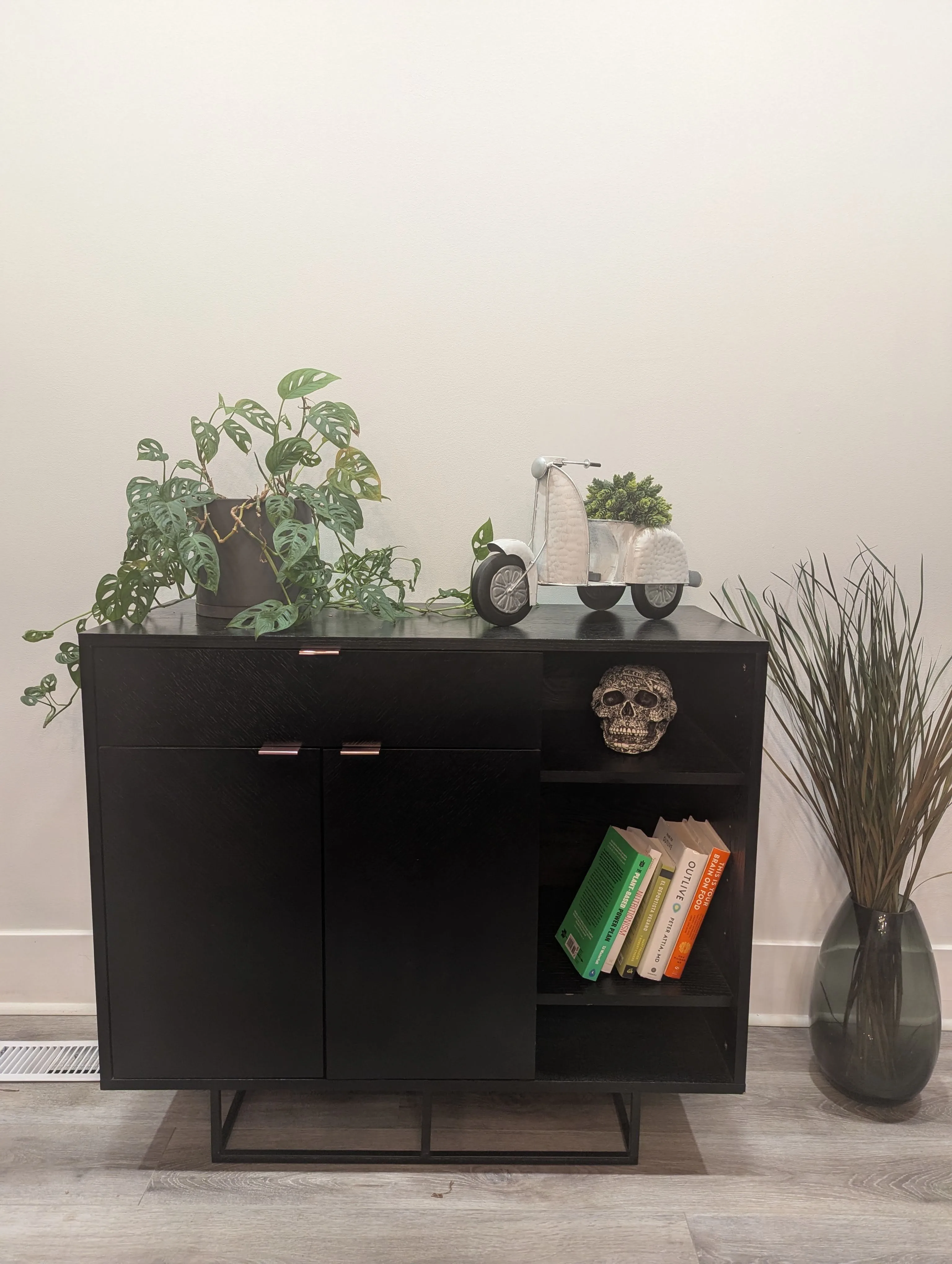 Black Oak Sideboard image indicator(6)