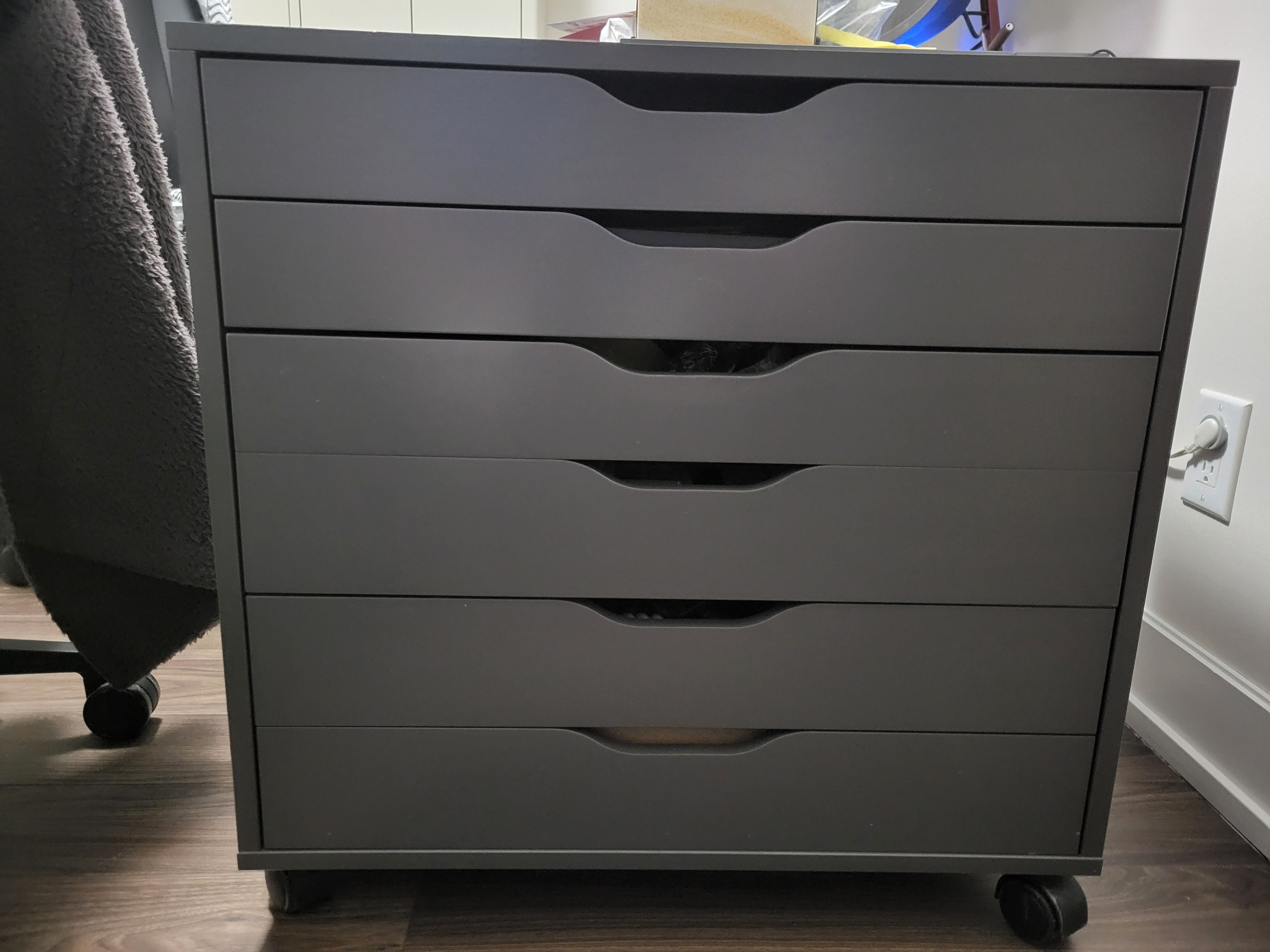 Ikea Drawer Unit on Casters - Alex - photo 2