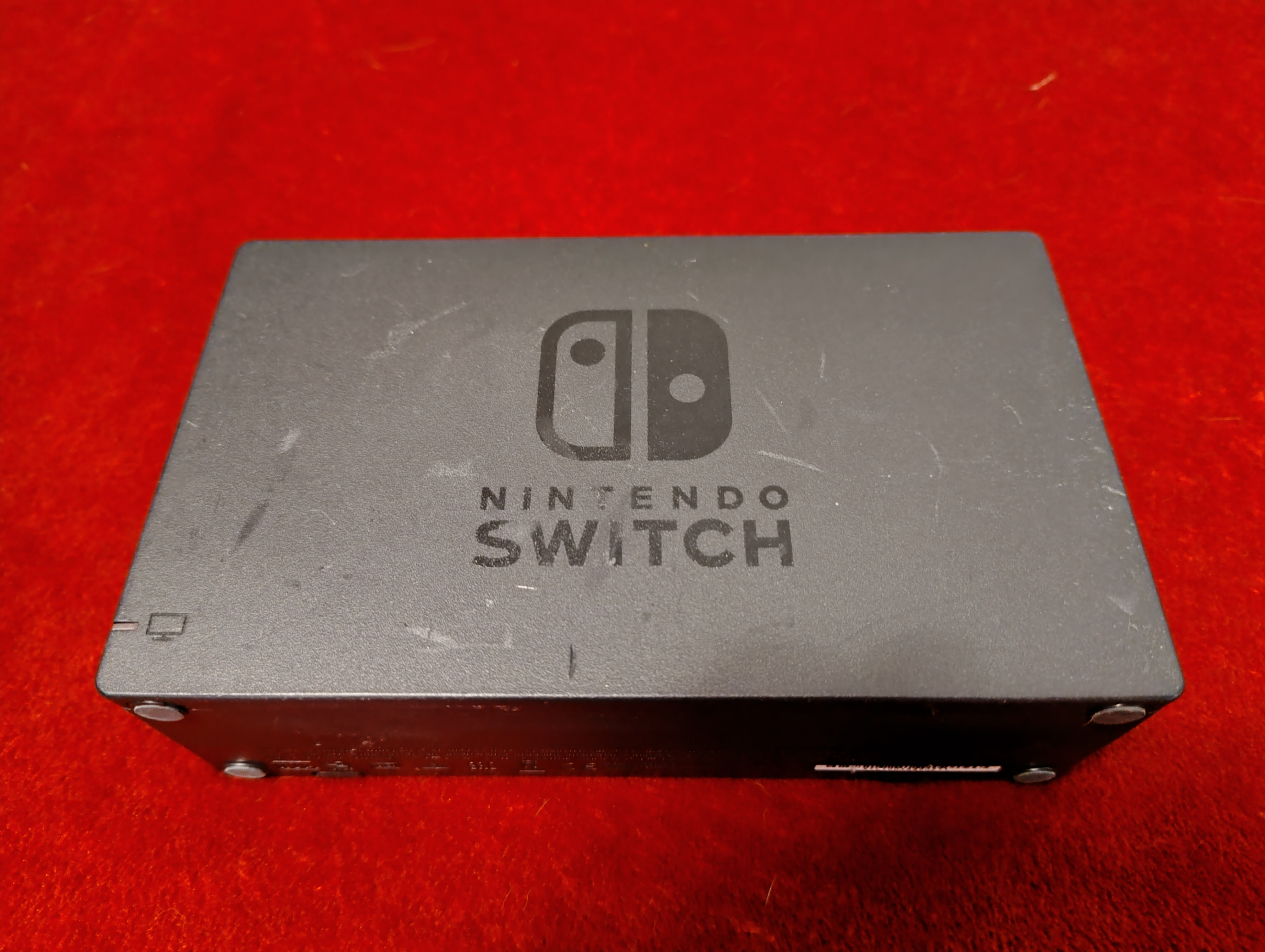 Nintendo Switch - Super Mario Odyssey Edition $150!! (RARE) - photo 5