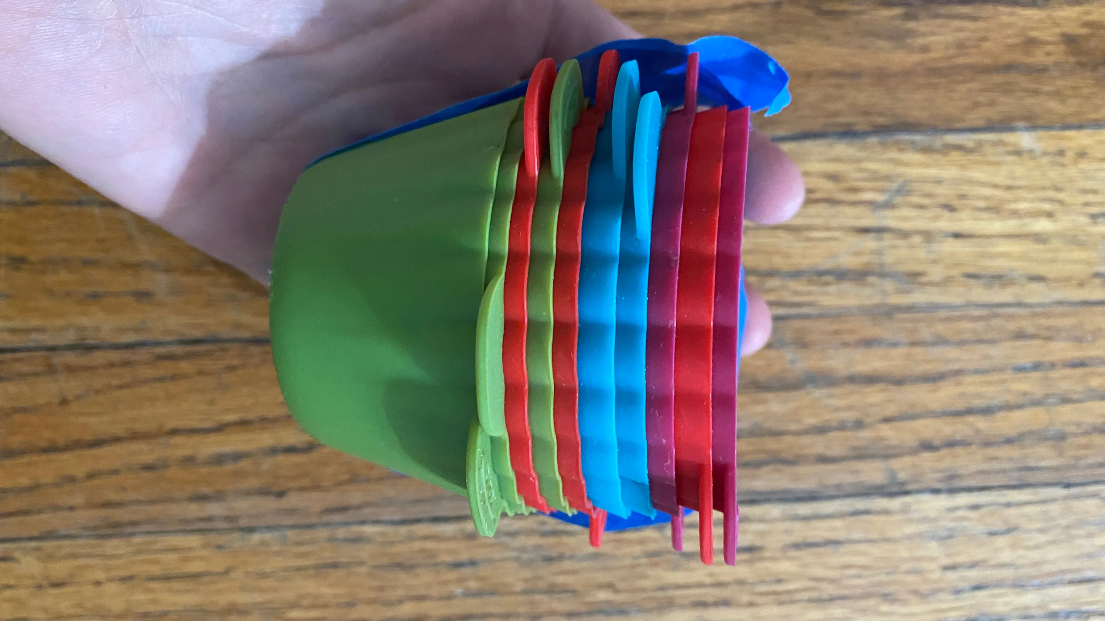 Silicone muffin cups thumbnail