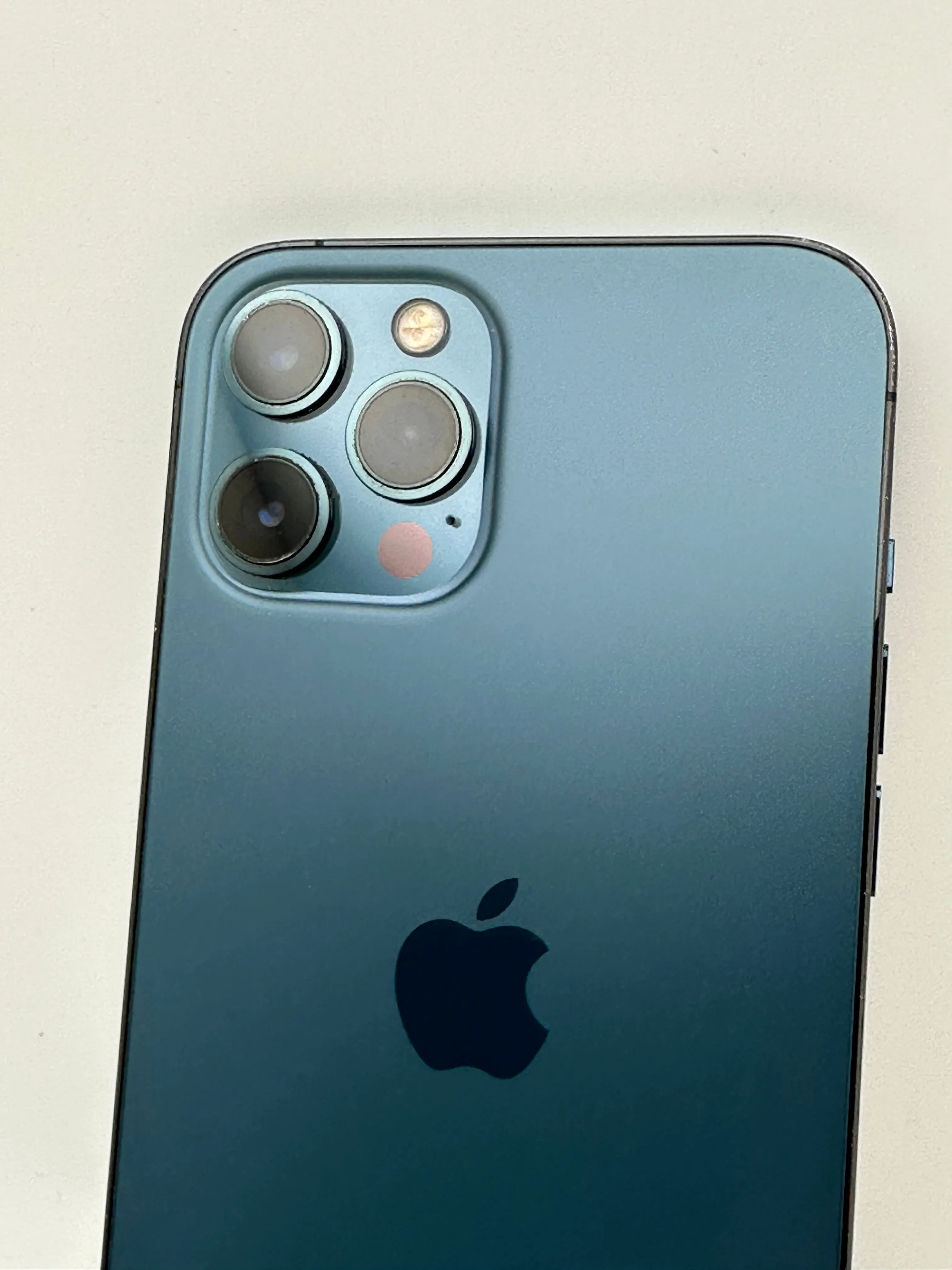 Apple iPhone 12 Pro Max 256gb Like New thumbnail