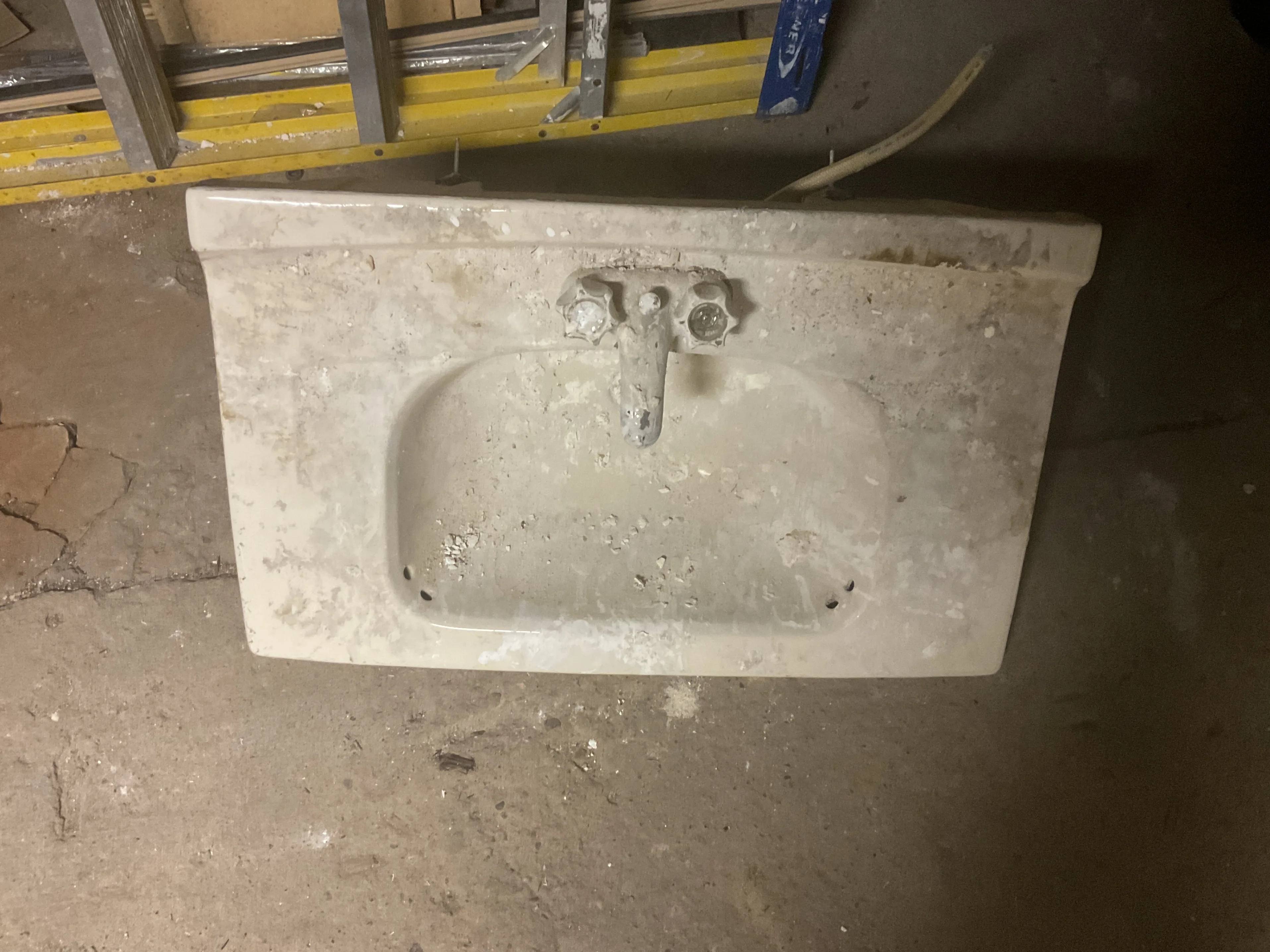 Bathroom Sink countertop thumbnail
