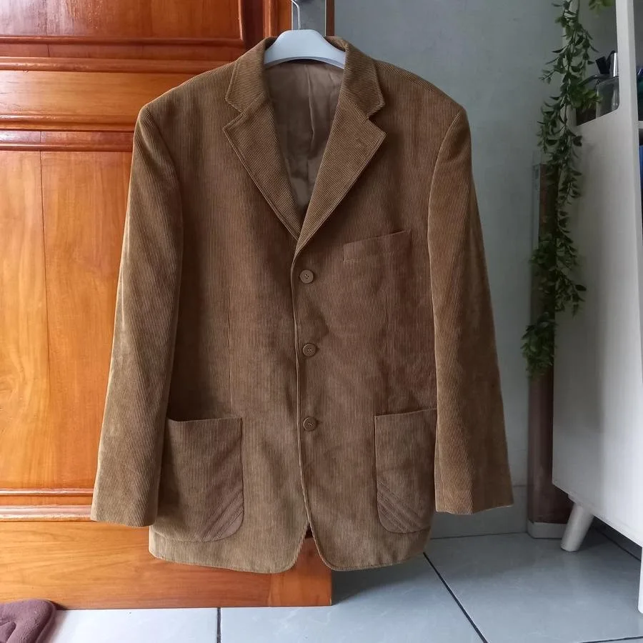 Giorgio Armani Vintage Italian Corduroy Blazer – Size 48 thumbnail