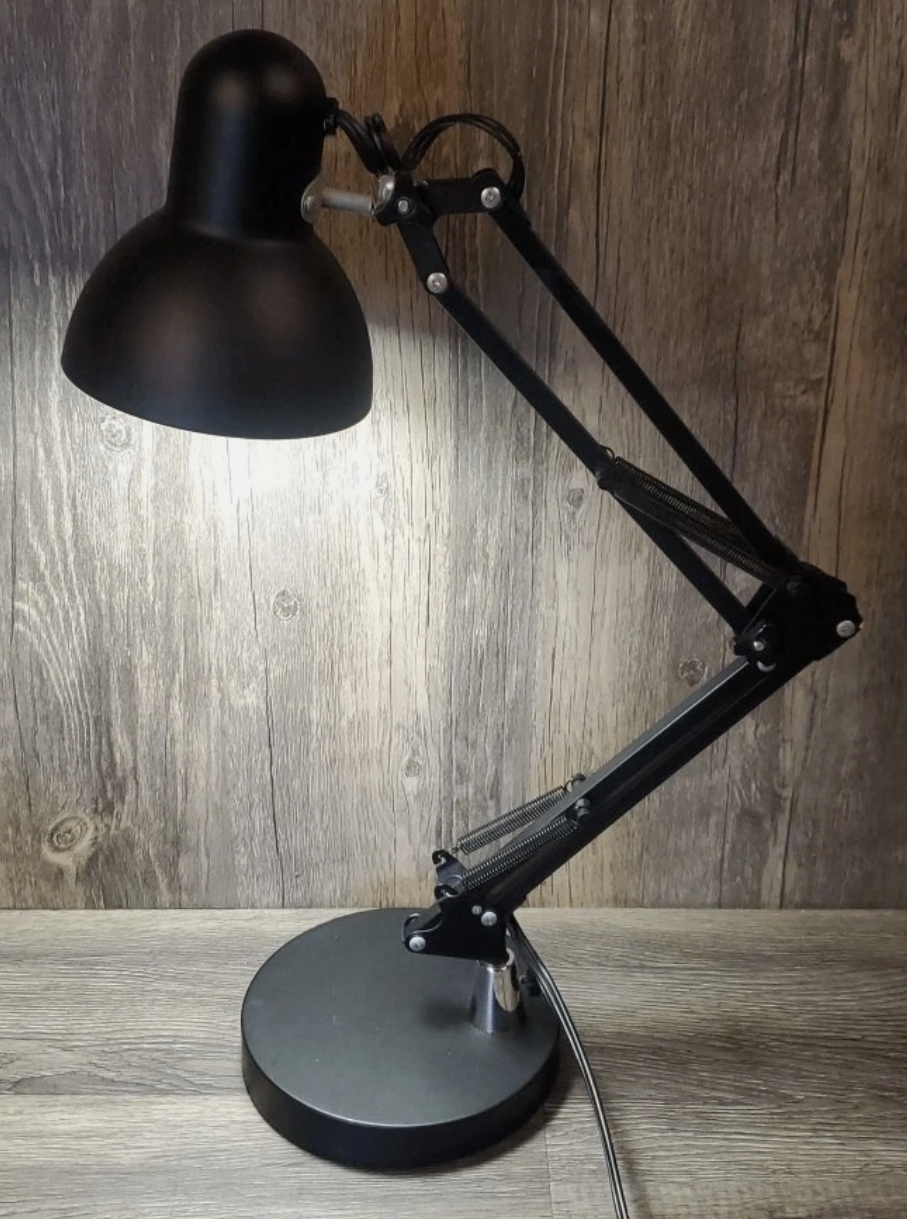 LED Desk Lamp (Long-Life Bulb) – Like New!