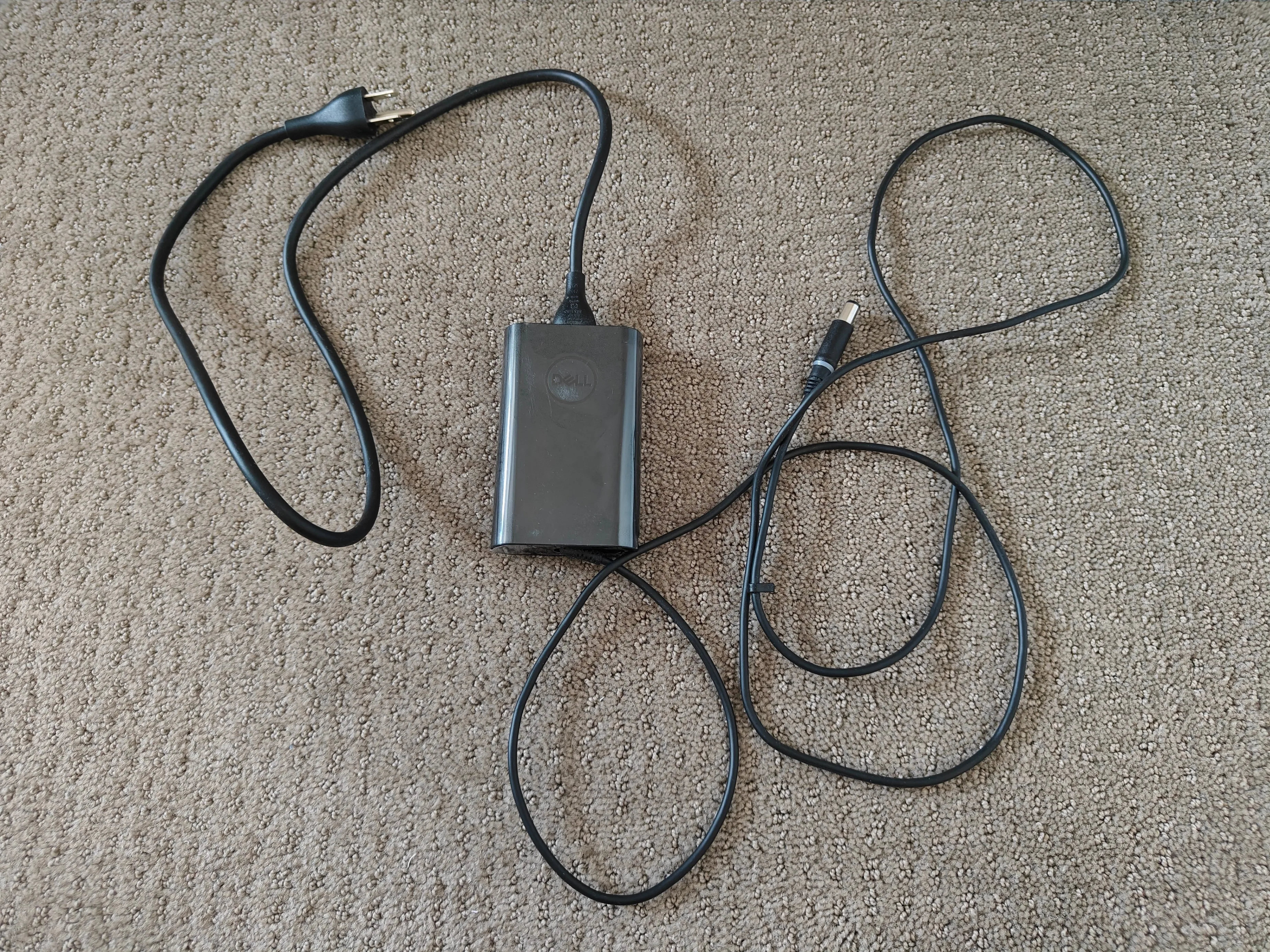Dell Power AC Adapter - OEM - HA65NM130 - 65 Watts thumbnail