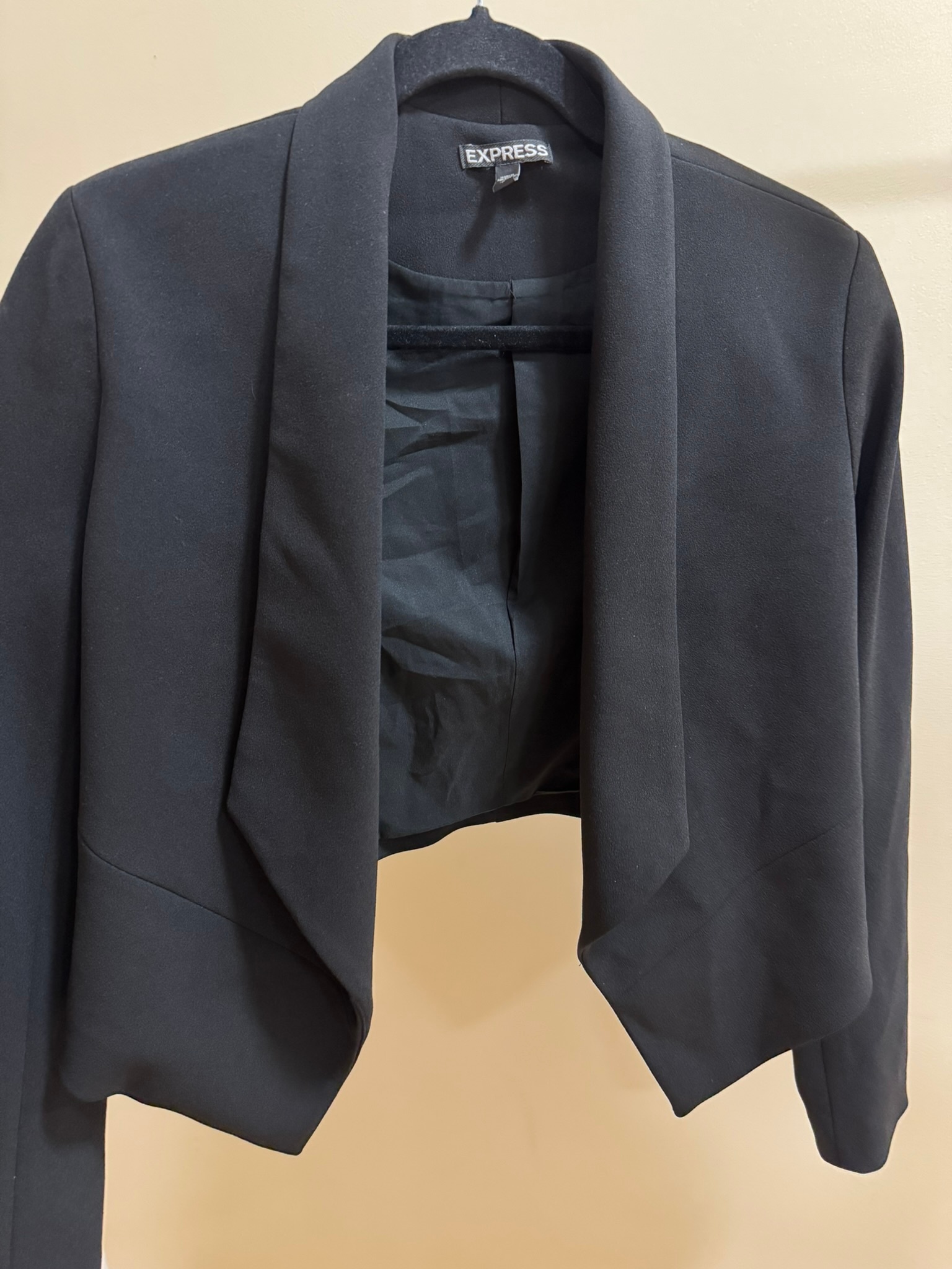 Women's Cropped Black Blazer (Size Small) (Brand: Express) - photo 5