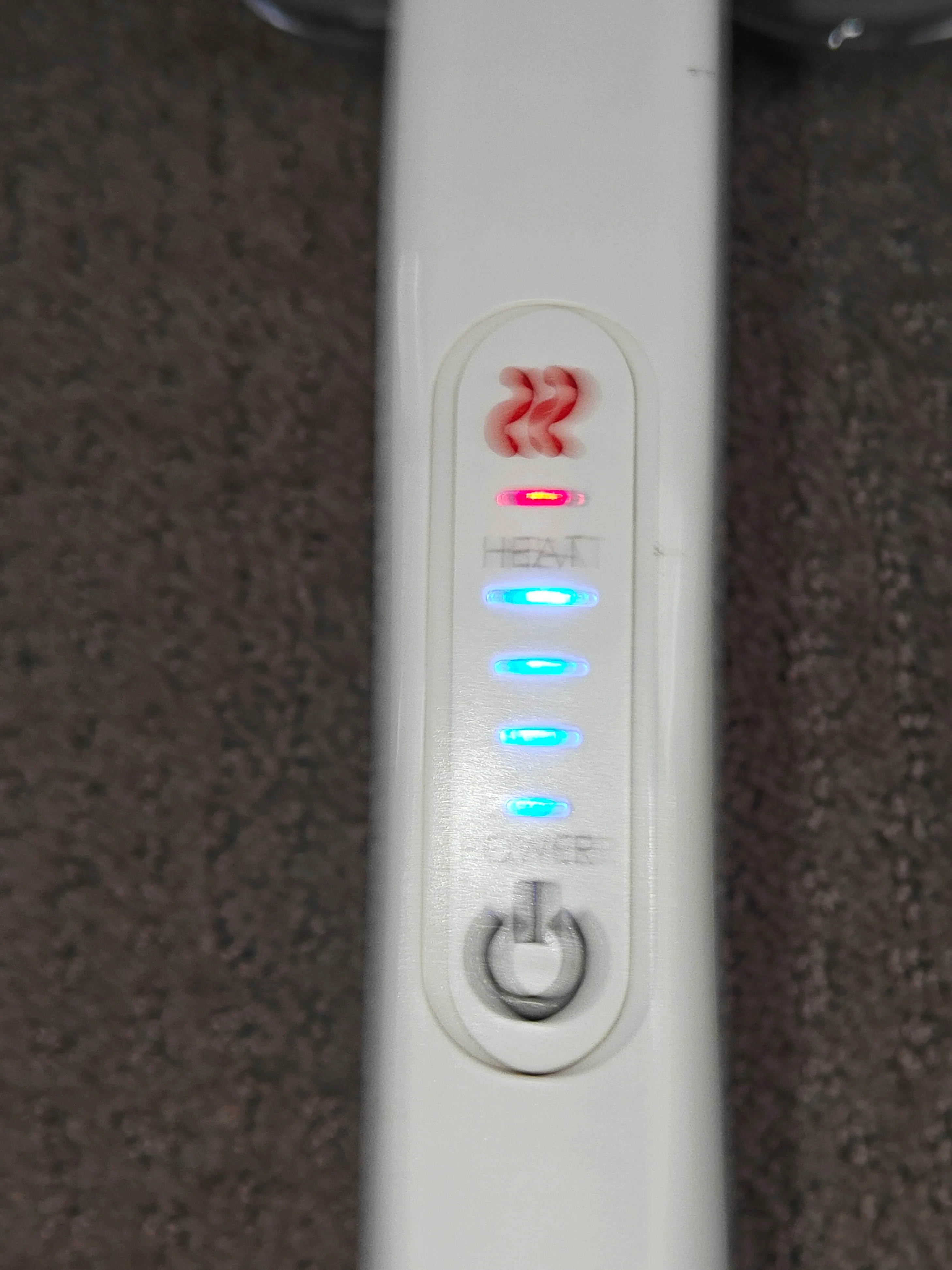 HoMedics Dual Node Percussion Handheld Massager with Heat image indicator(9)