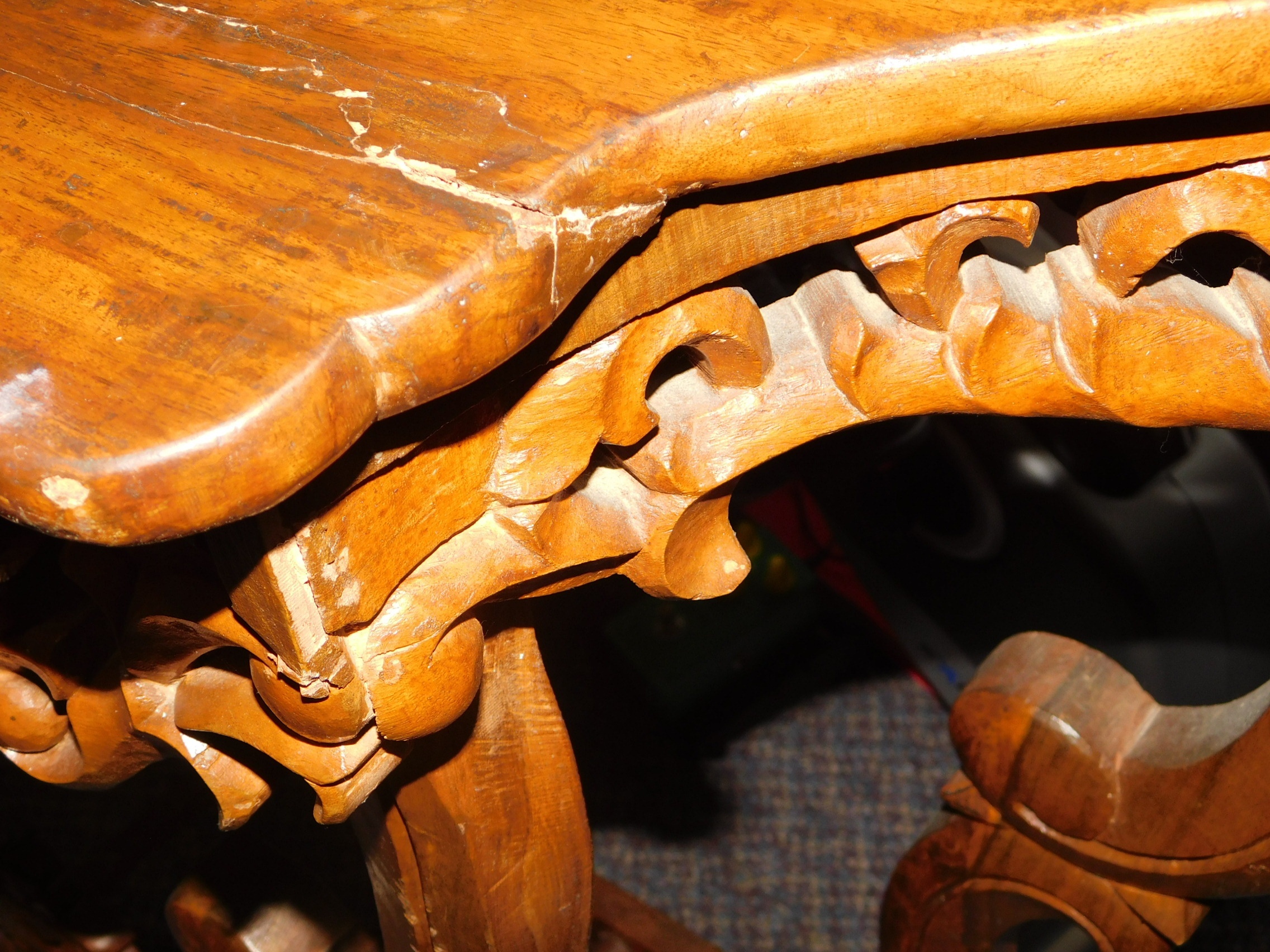 Elegant Antique Solid Wood Demilune Table - photo 3