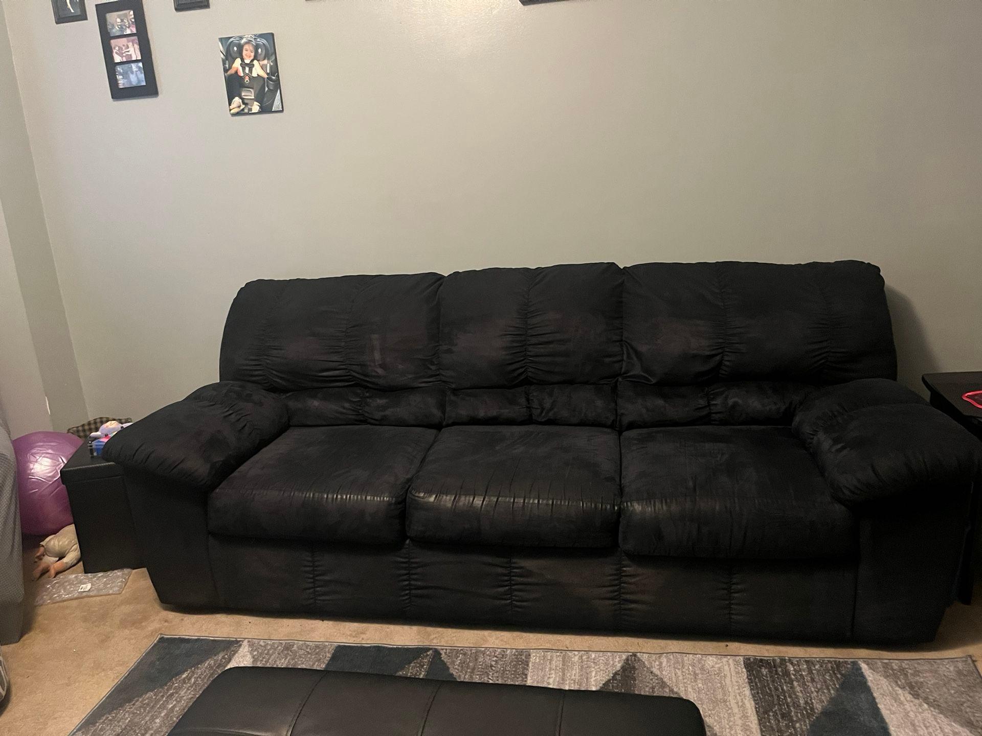 Black 3 Seater Comfortable Sofa - Smoke free home