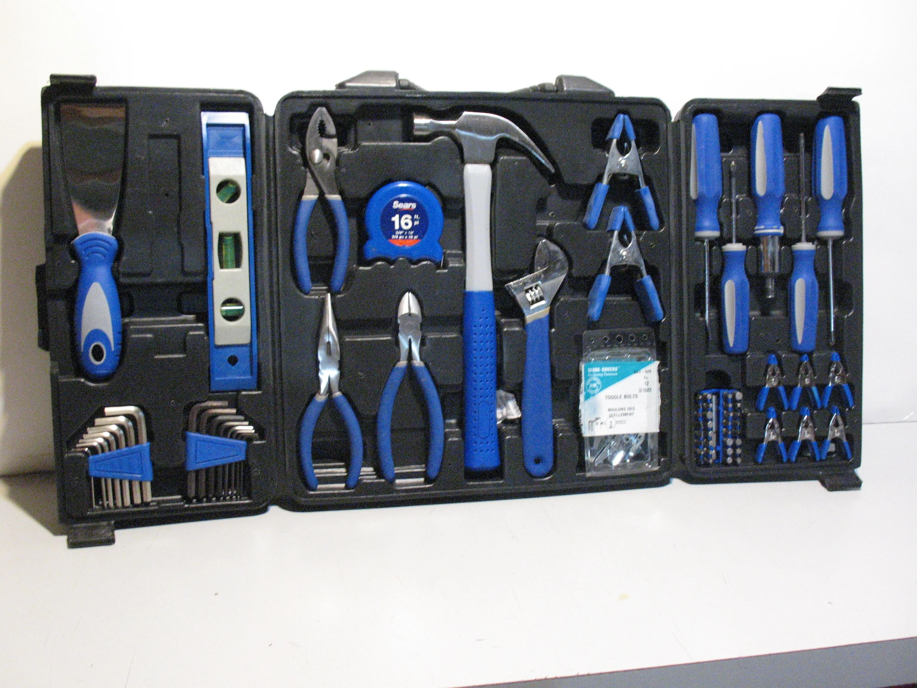 Home Repair Tool Kit with Storage Case, 80 Pieces image indicator(5)