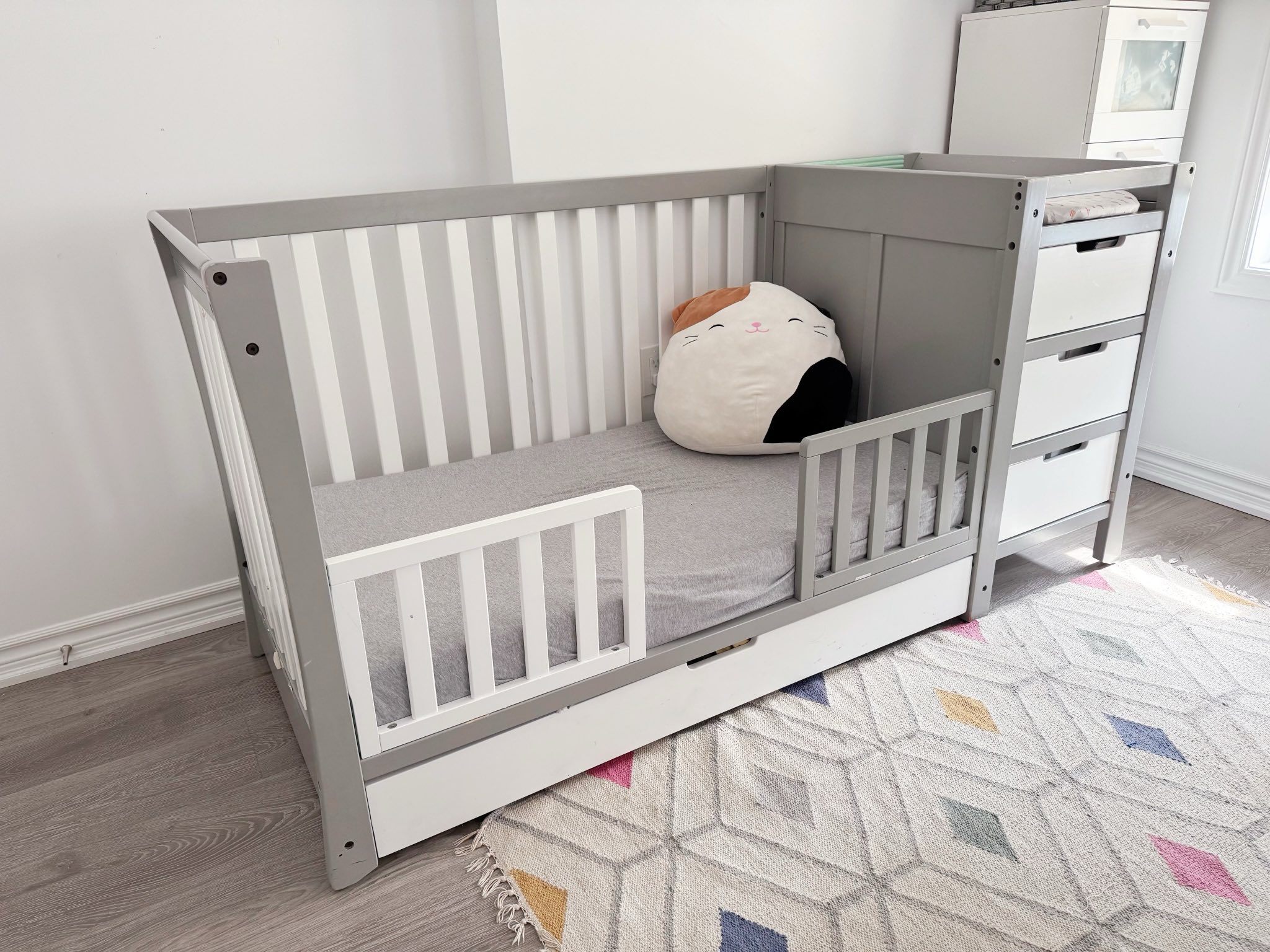 Graco Tatum 4-in-1 Crib/Changer Combo - Ready for its New Home! - photo 2