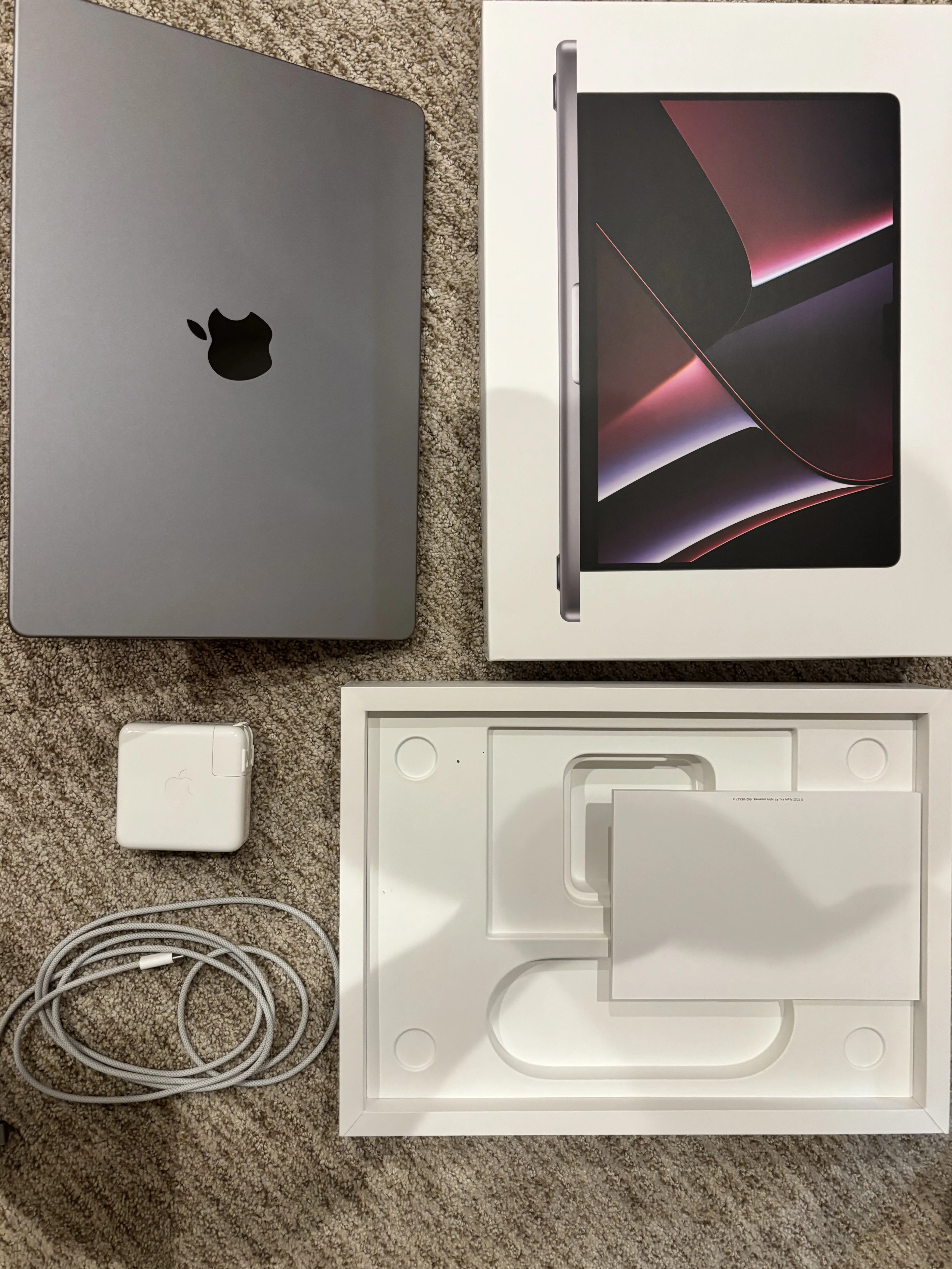 MacBook Pro M2 Pro 14-inch 16GB/512GB - BH93% + Box & Charger thumbnail