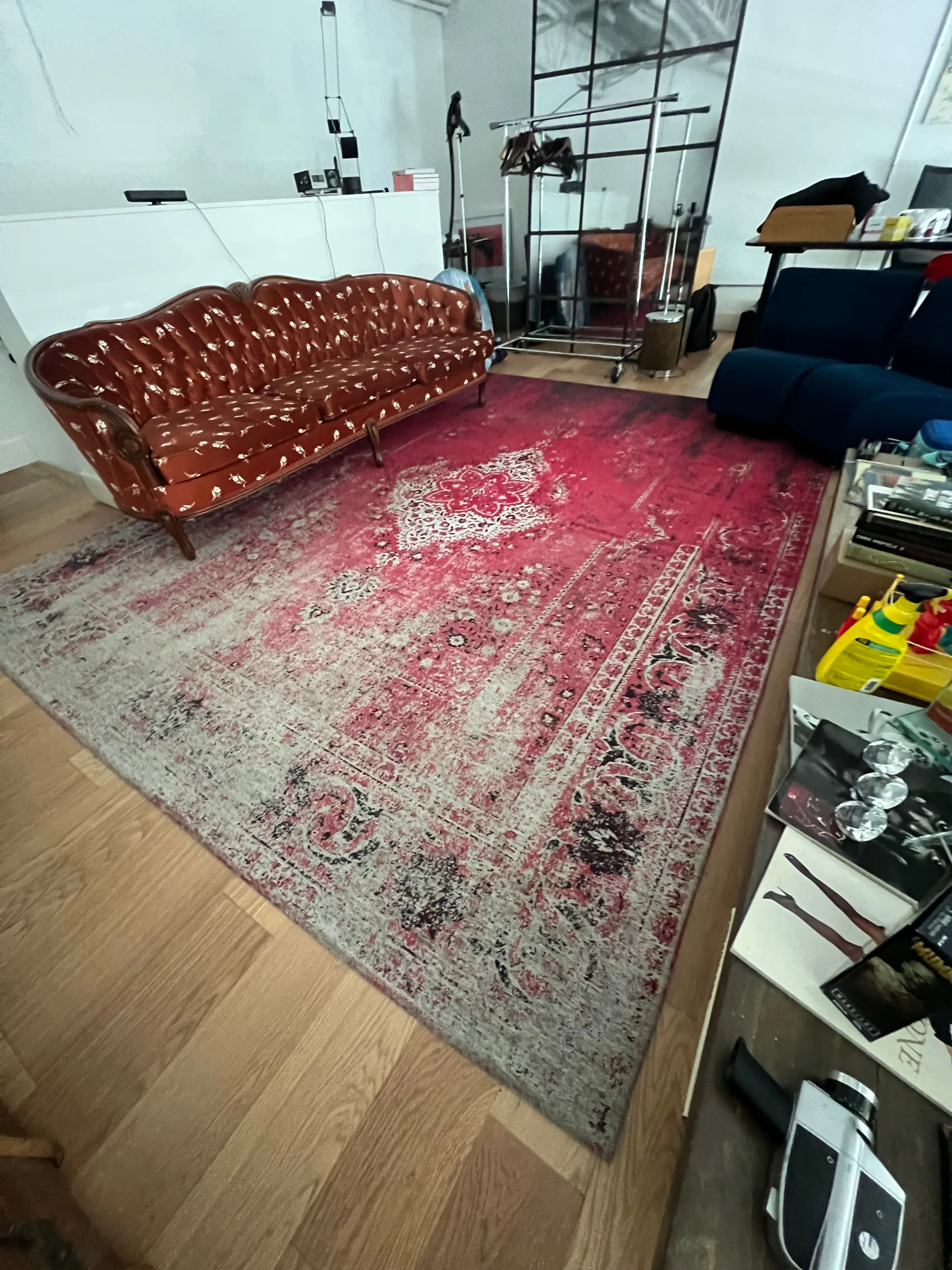 Large Red Rug image indicator(4)
